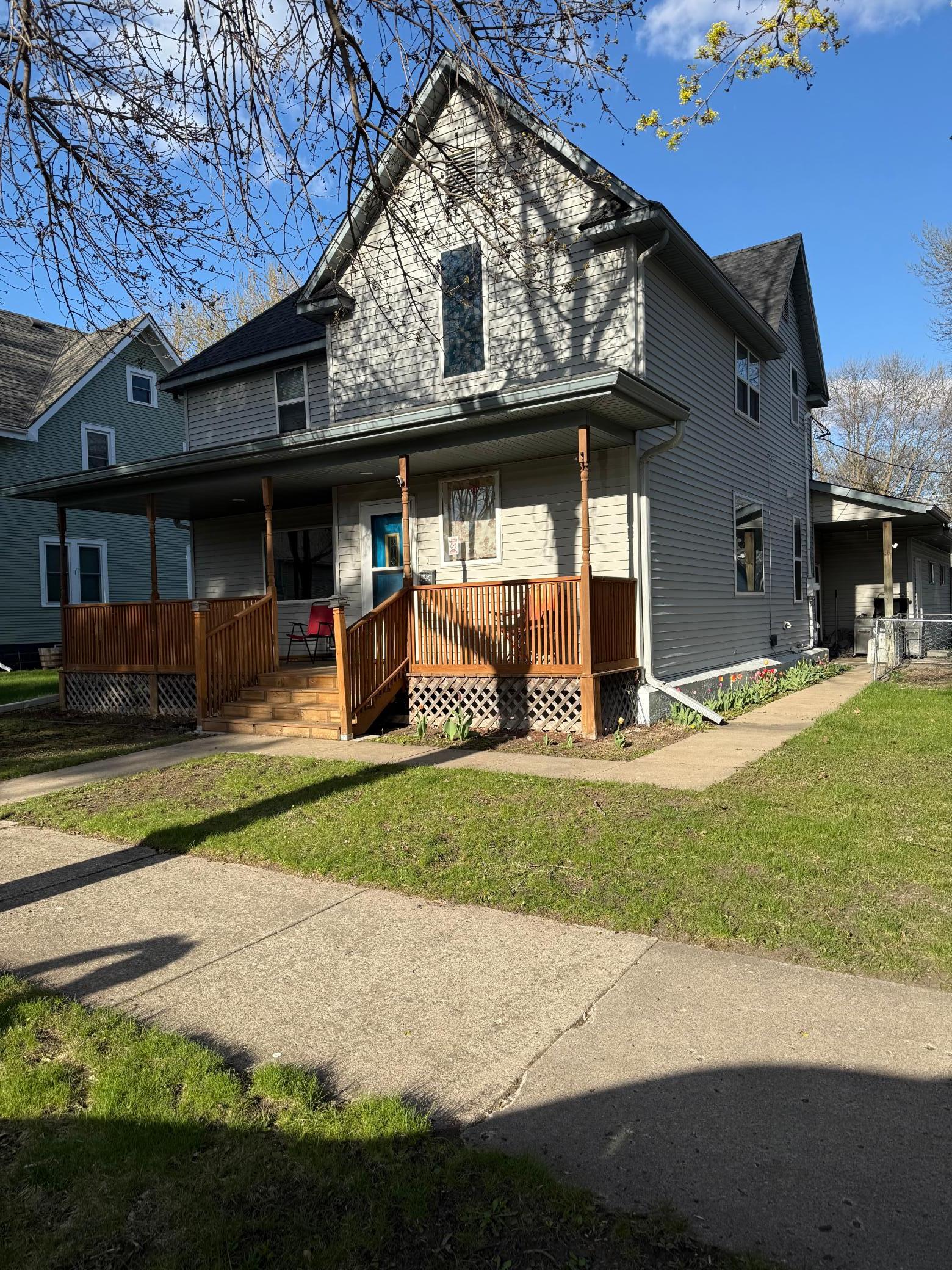 318 S 7th Street — photo
