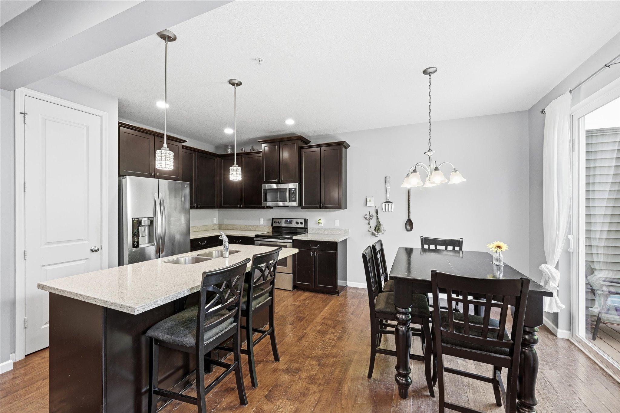 14358 Parkside Court NW — photo