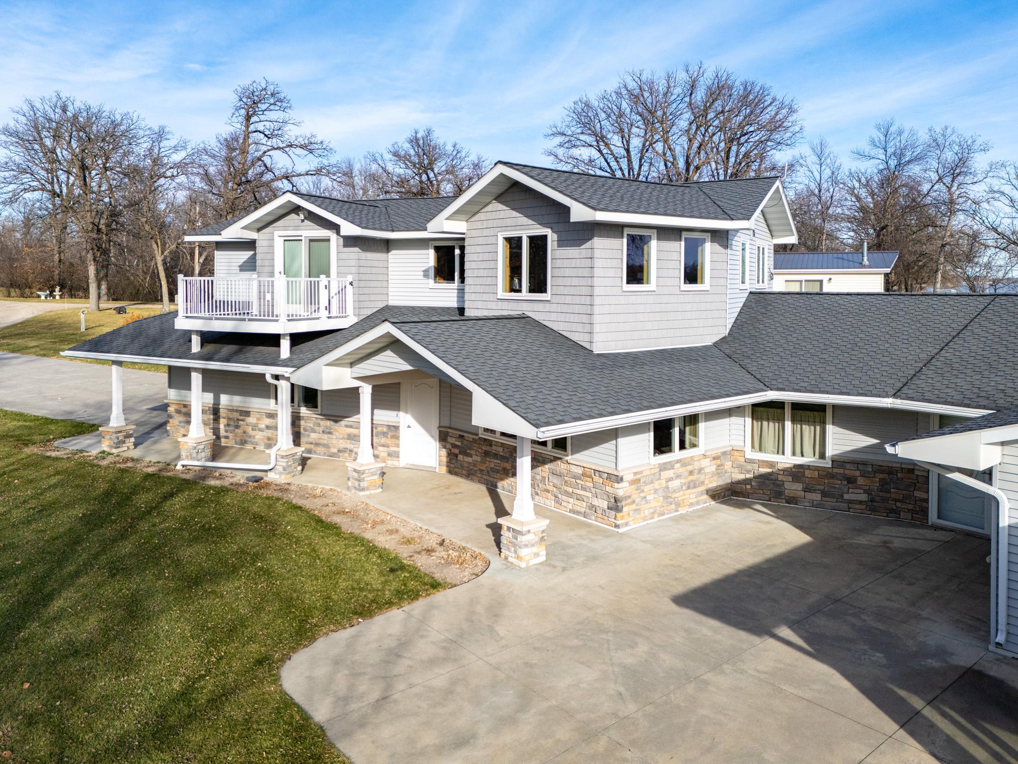 13233 Elmhurst Lane SE — photo