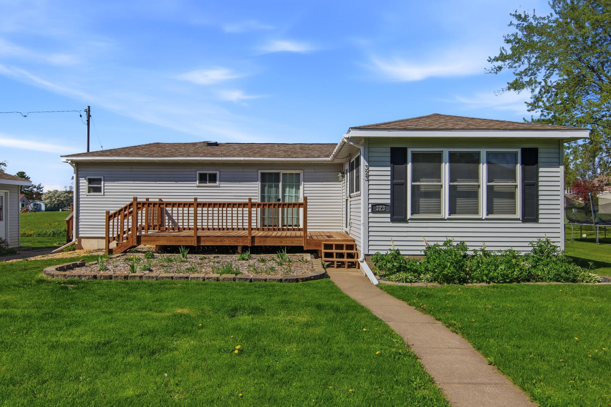 323 E Martin Street — photo