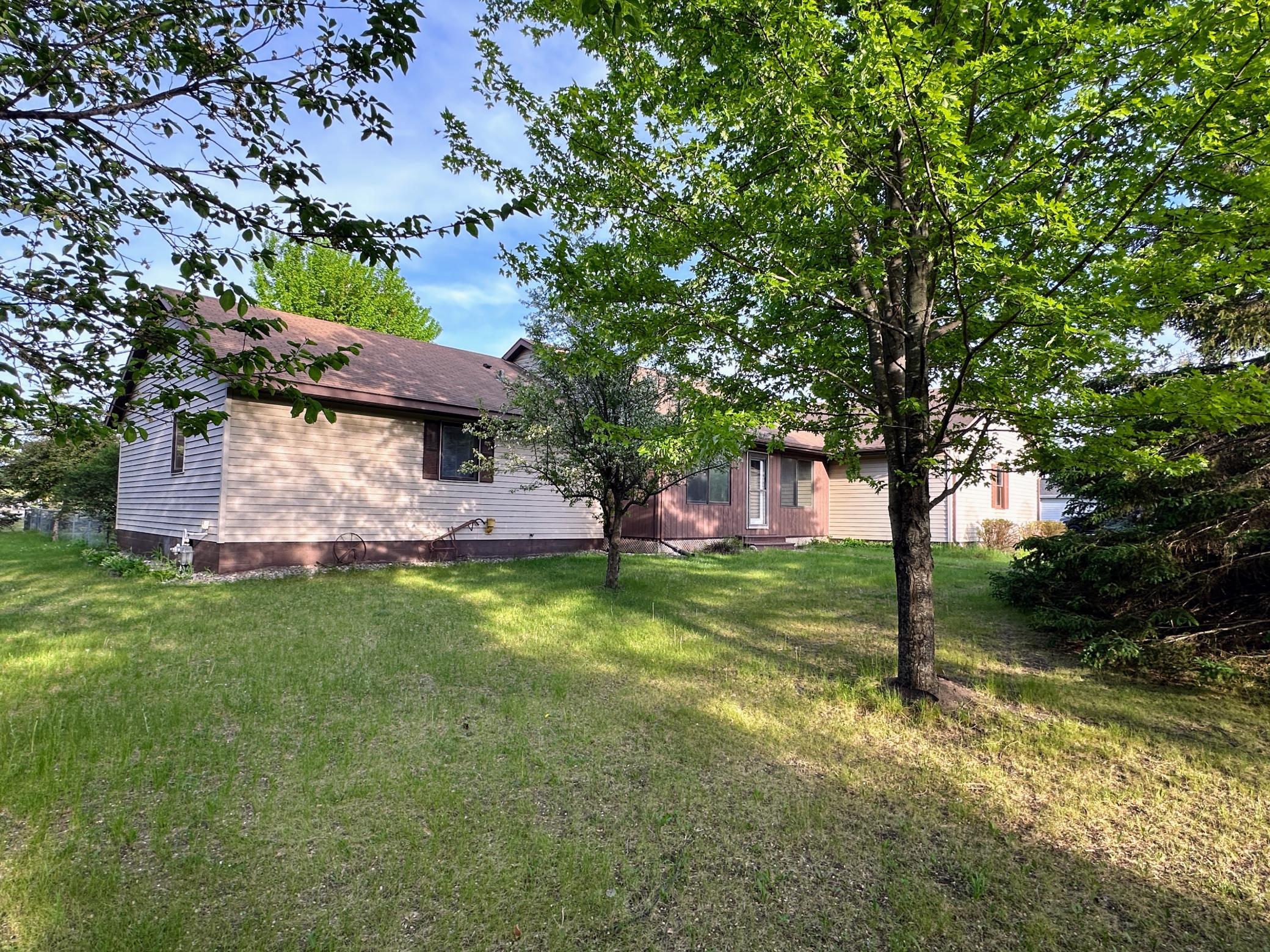 608 Pinetree Drive — photo