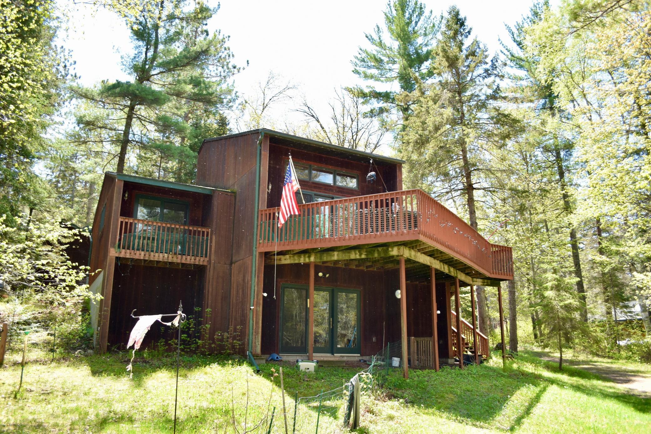 331 S Lake Lawrence Road NE — photo