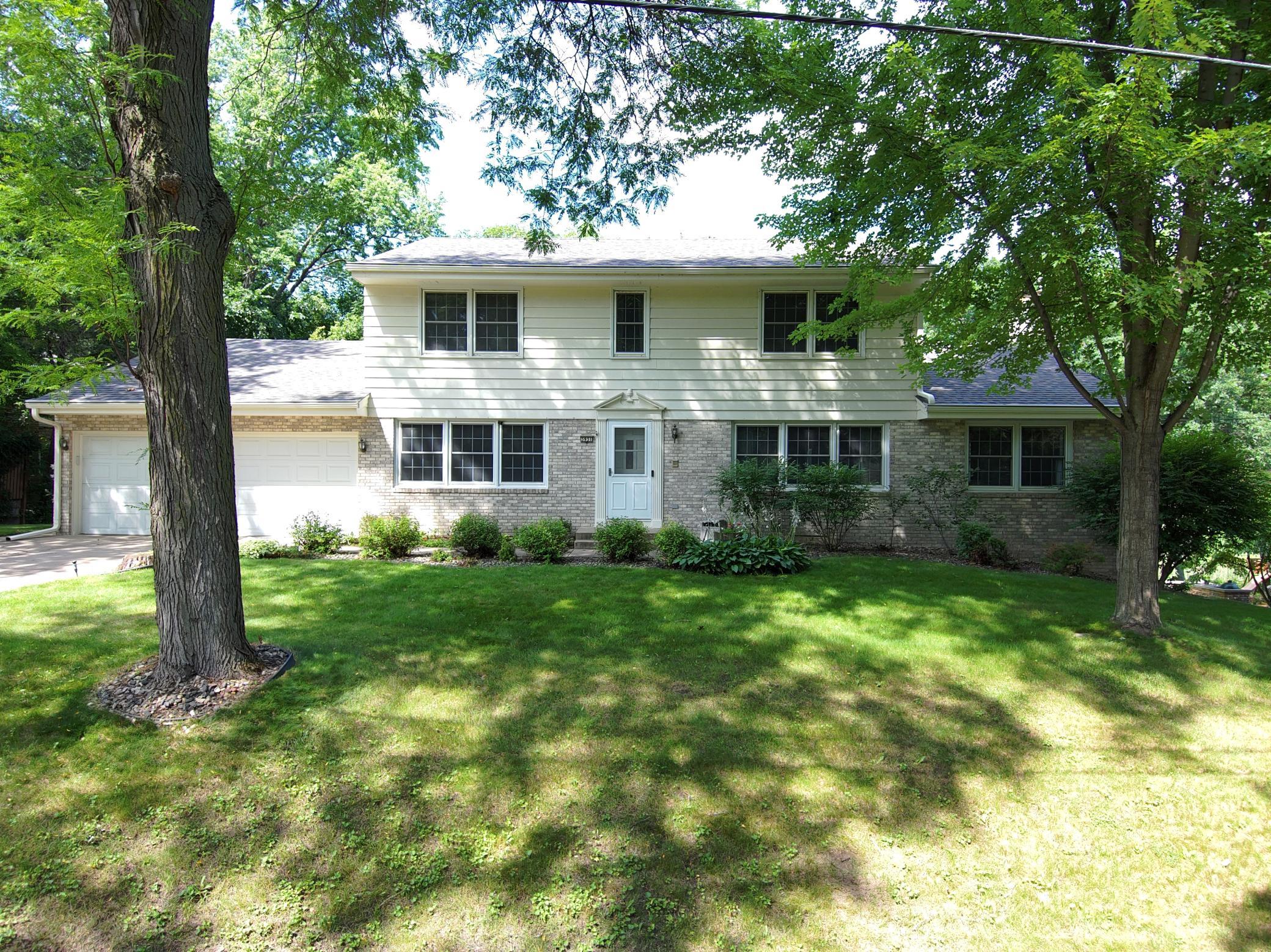 3931 Huntingdon Drive — photo