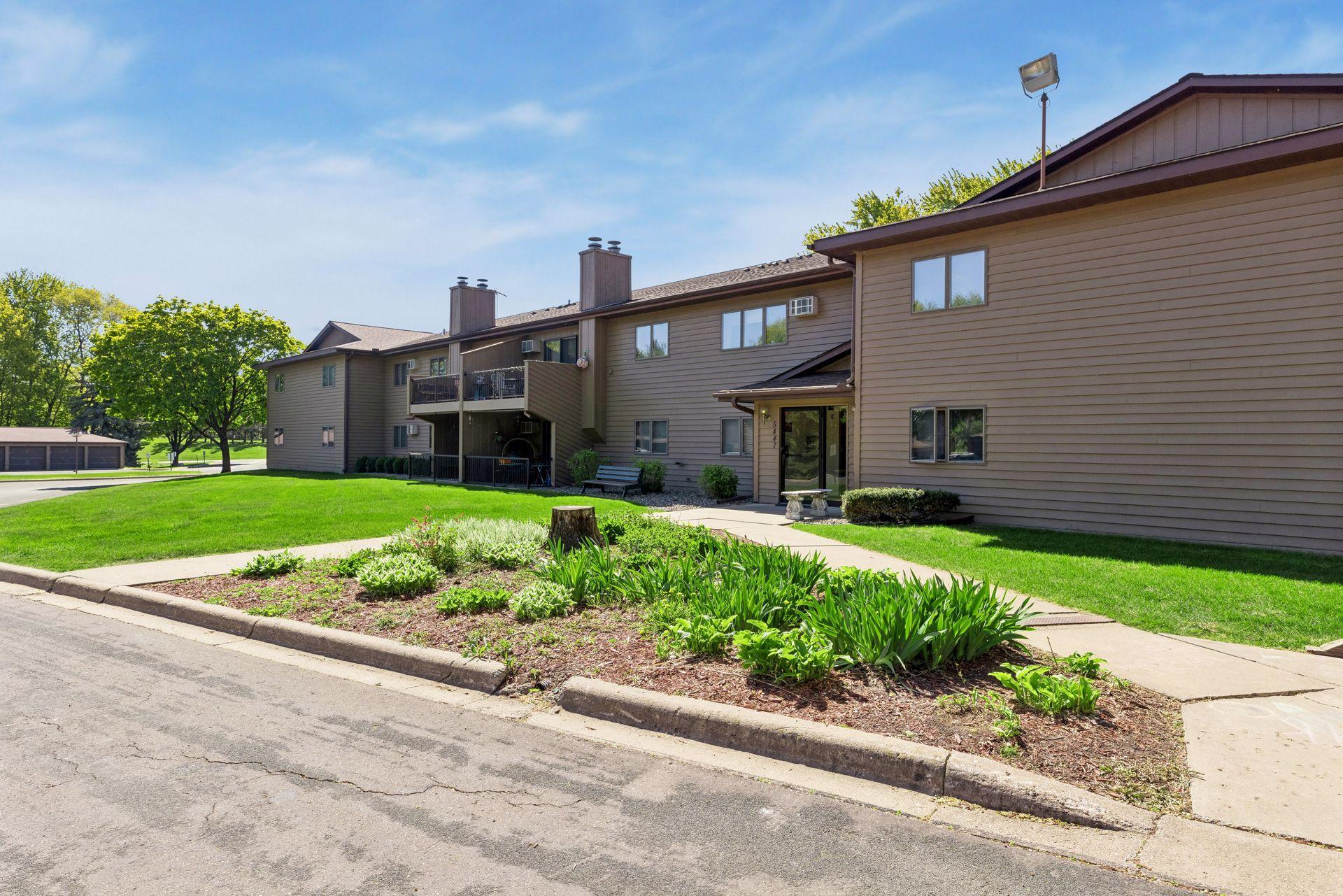 5447 Babcock Trail S206 — photo