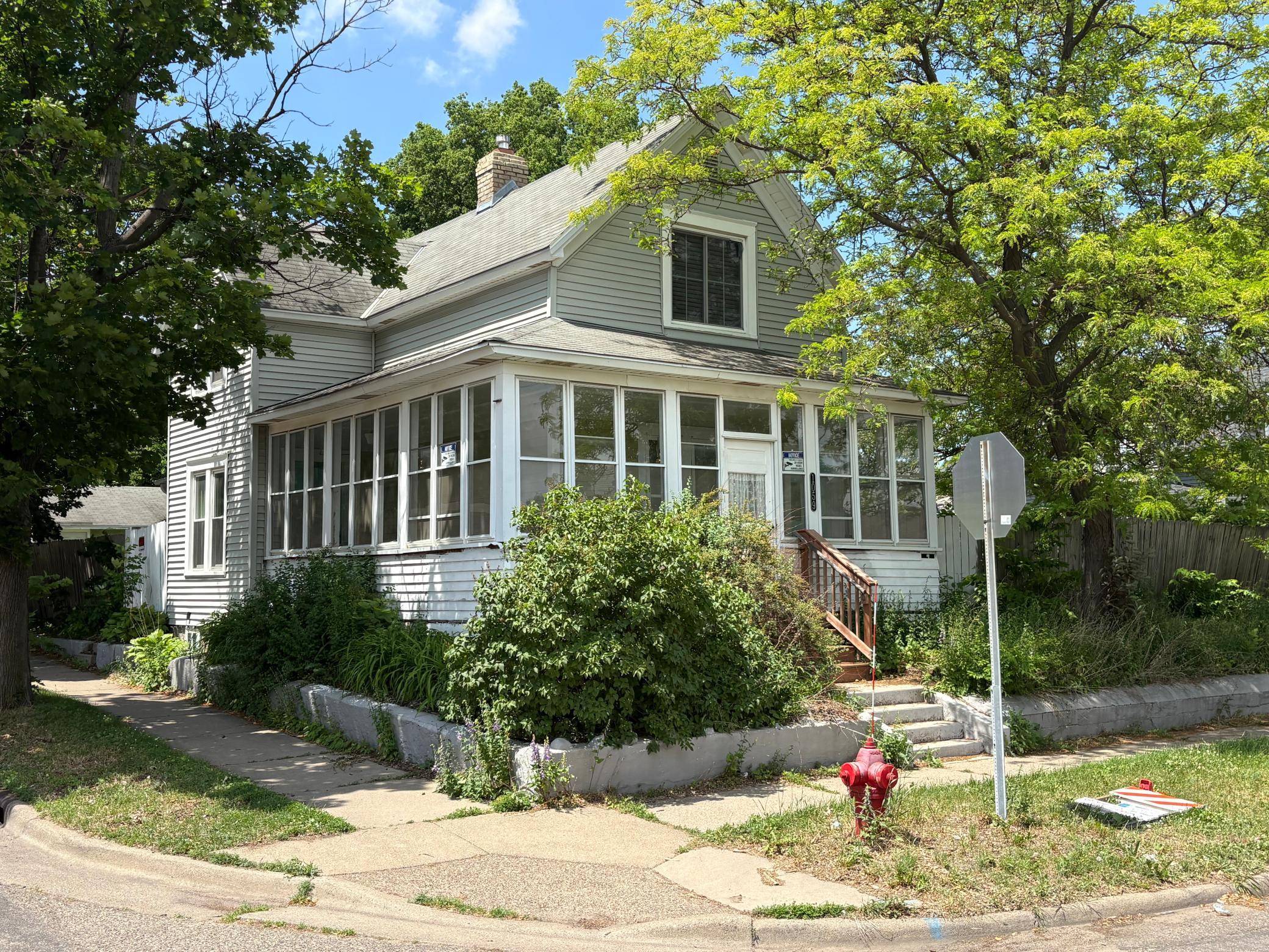 1059 Marion Street — photo