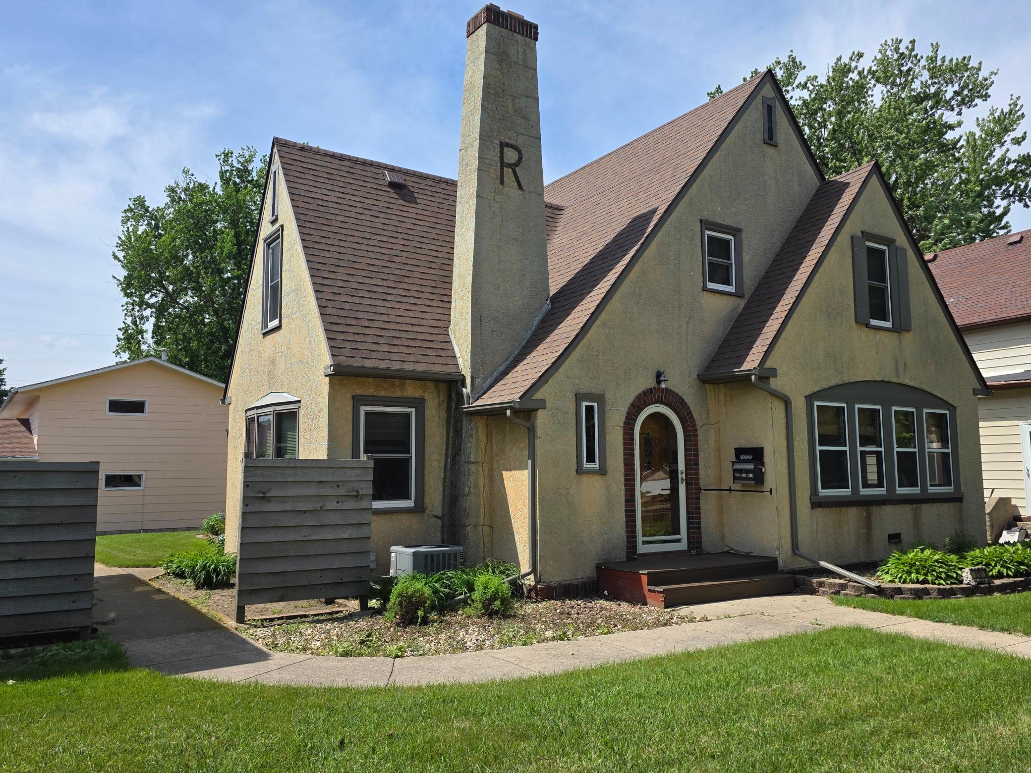 412 W Main Street — photo