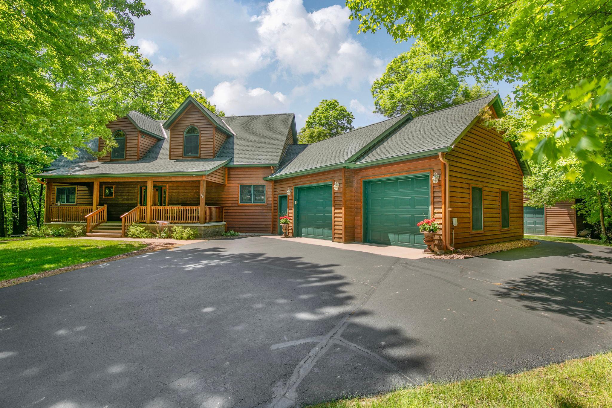 38151 Wilderness Court — photo