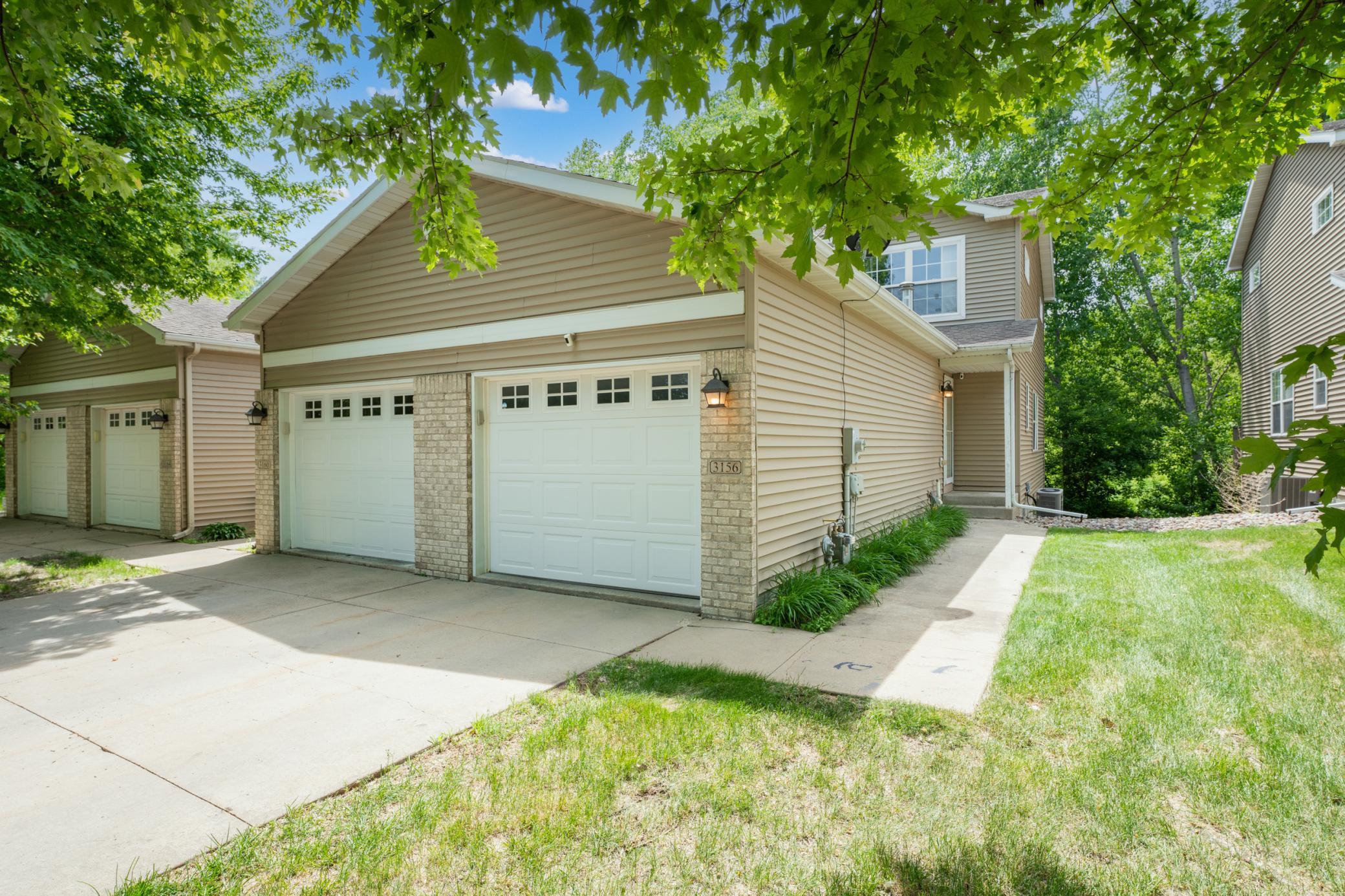 3156 River Falls Court NW — photo