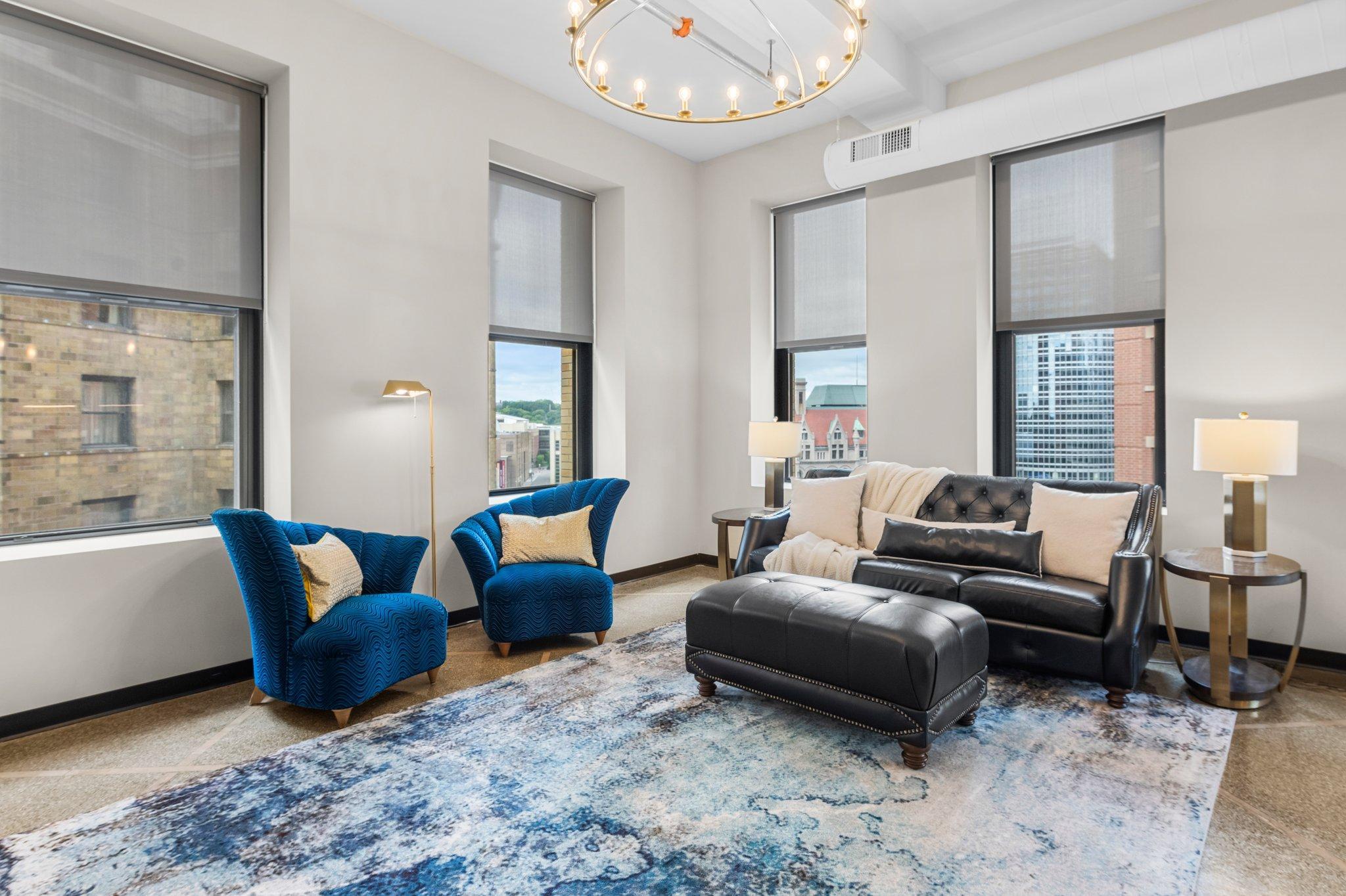 350 Saint Peter Street 701 — photo