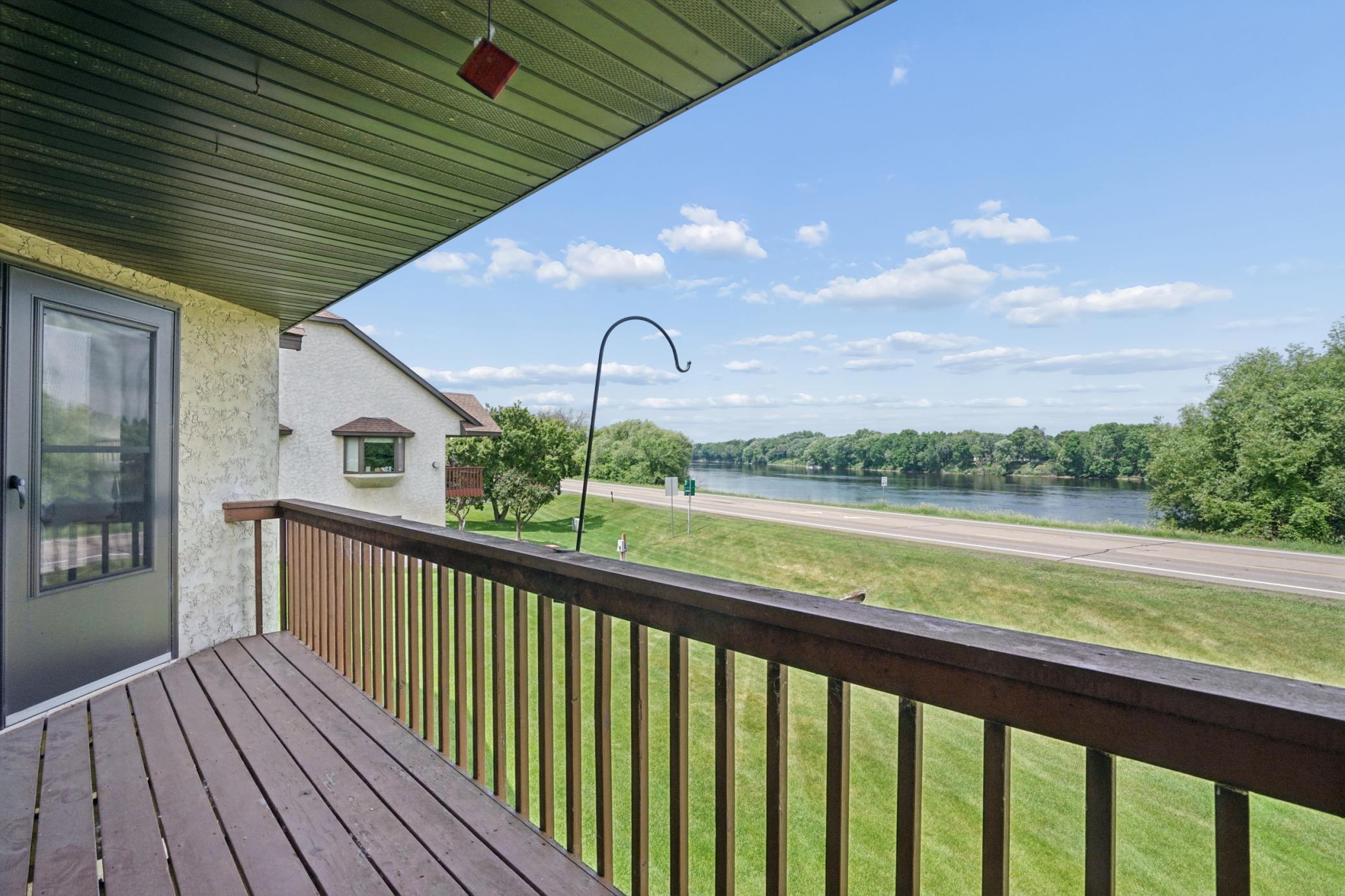 660 Riverview Drive 550 — photo