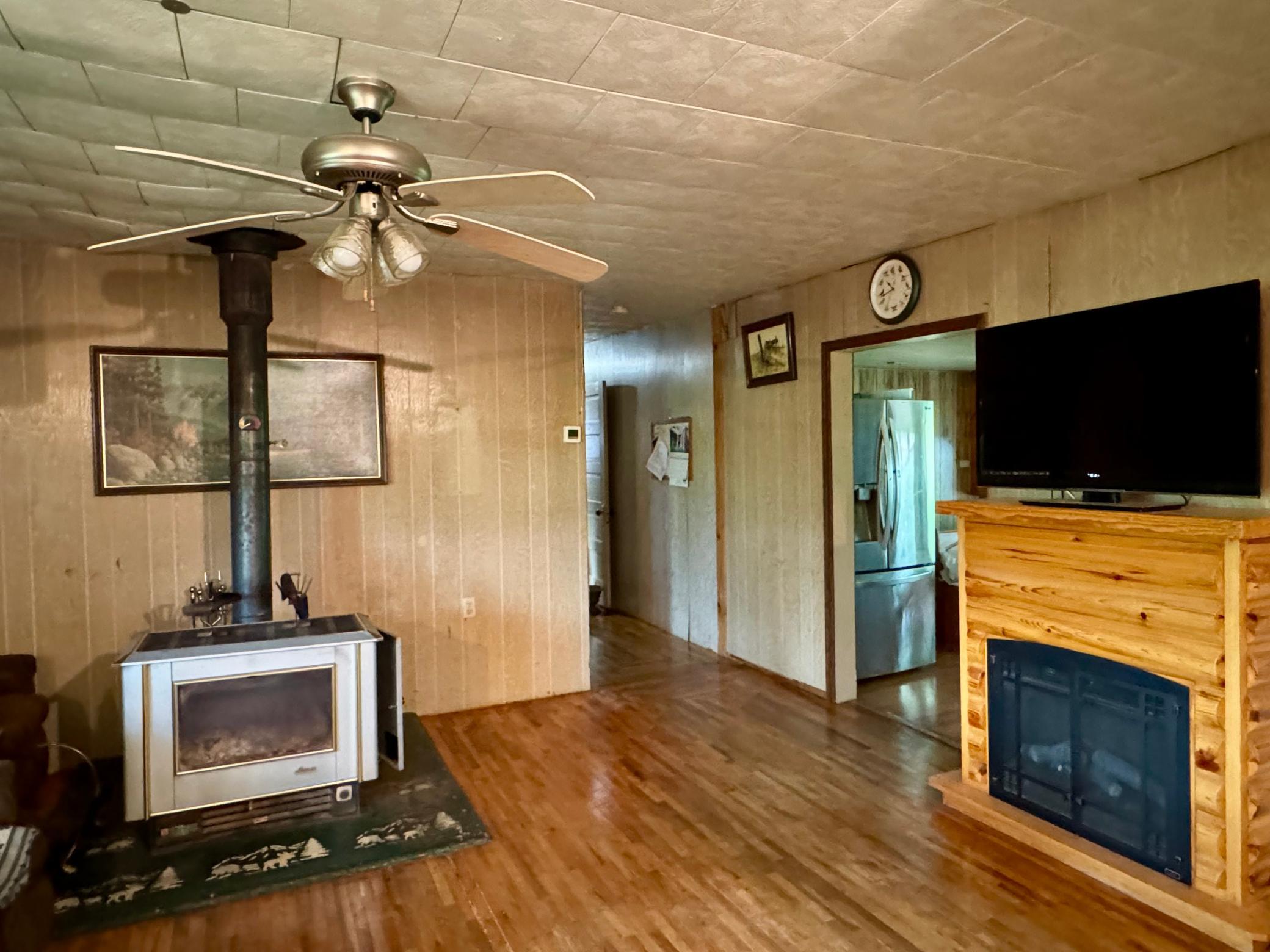 25091 County Highway 48 — photo