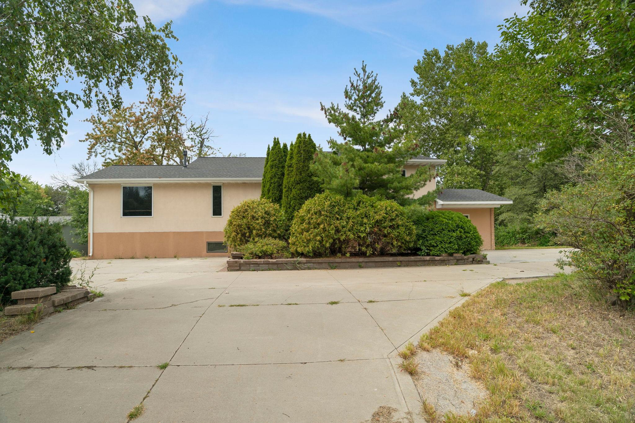 2981 Pilot Knob Road — photo