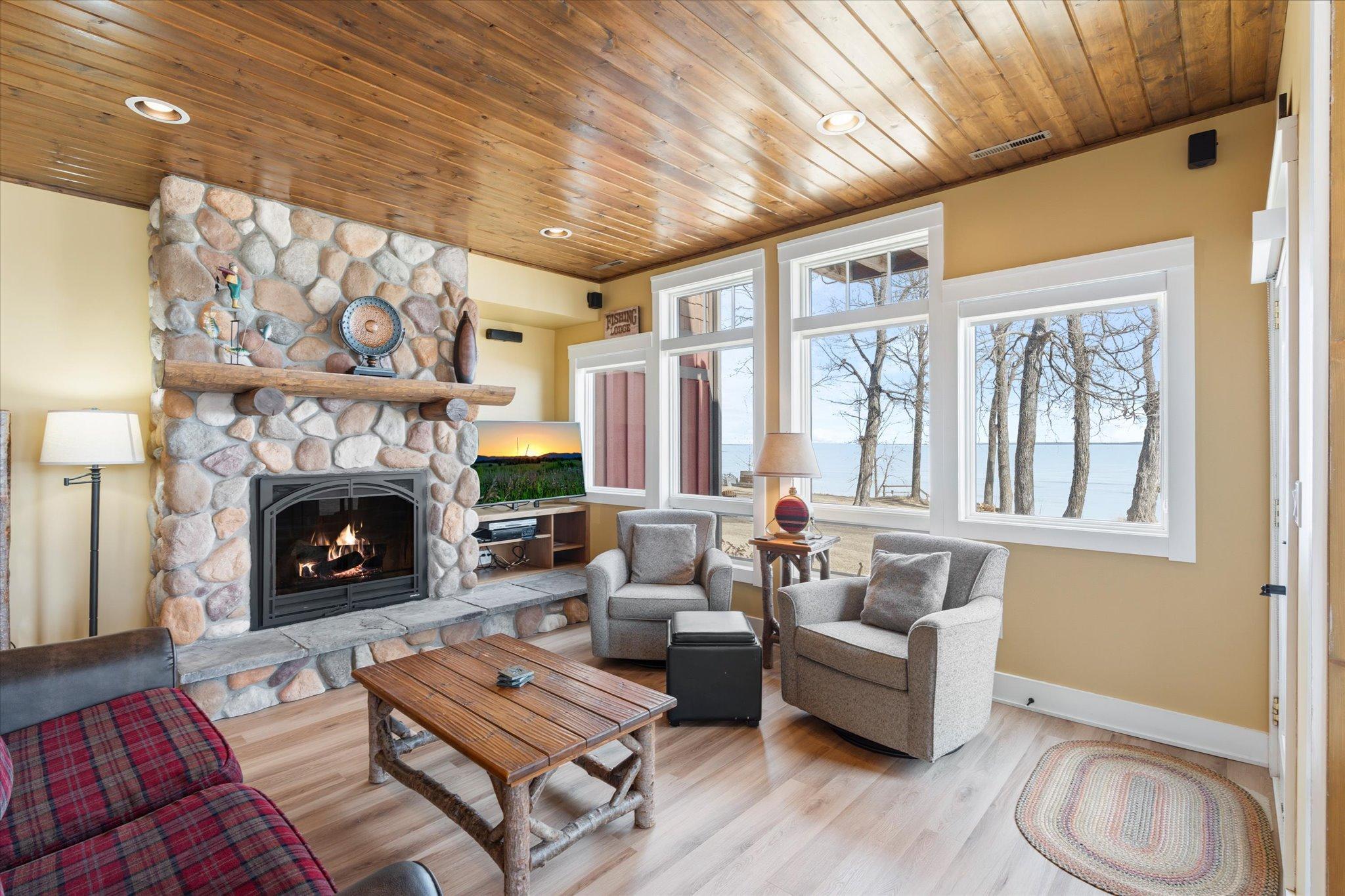 Trapper's Landing #210 6946 Beach View Lane NW 210-2&3 — photo