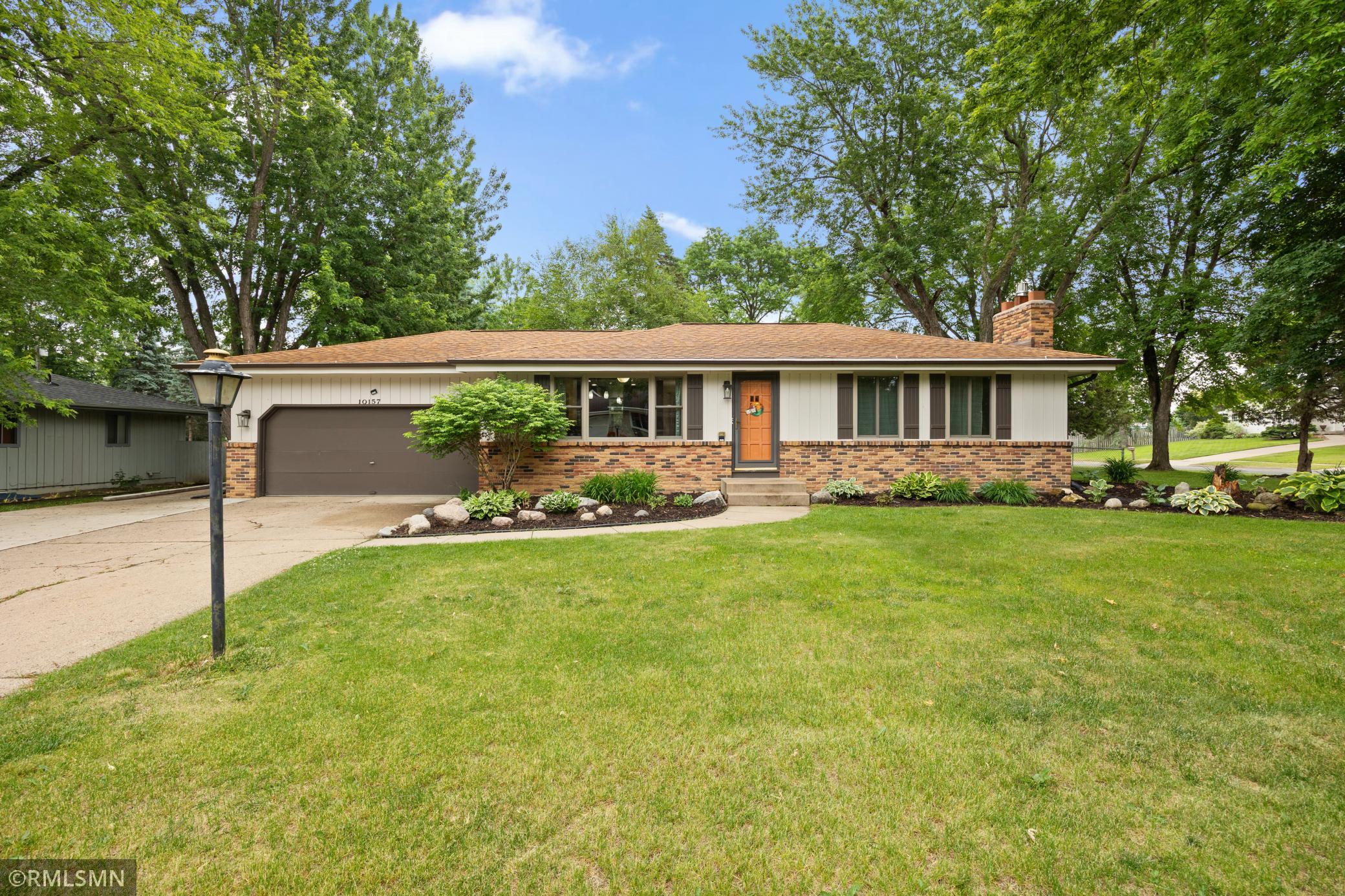 10157 Irwin Road — photo