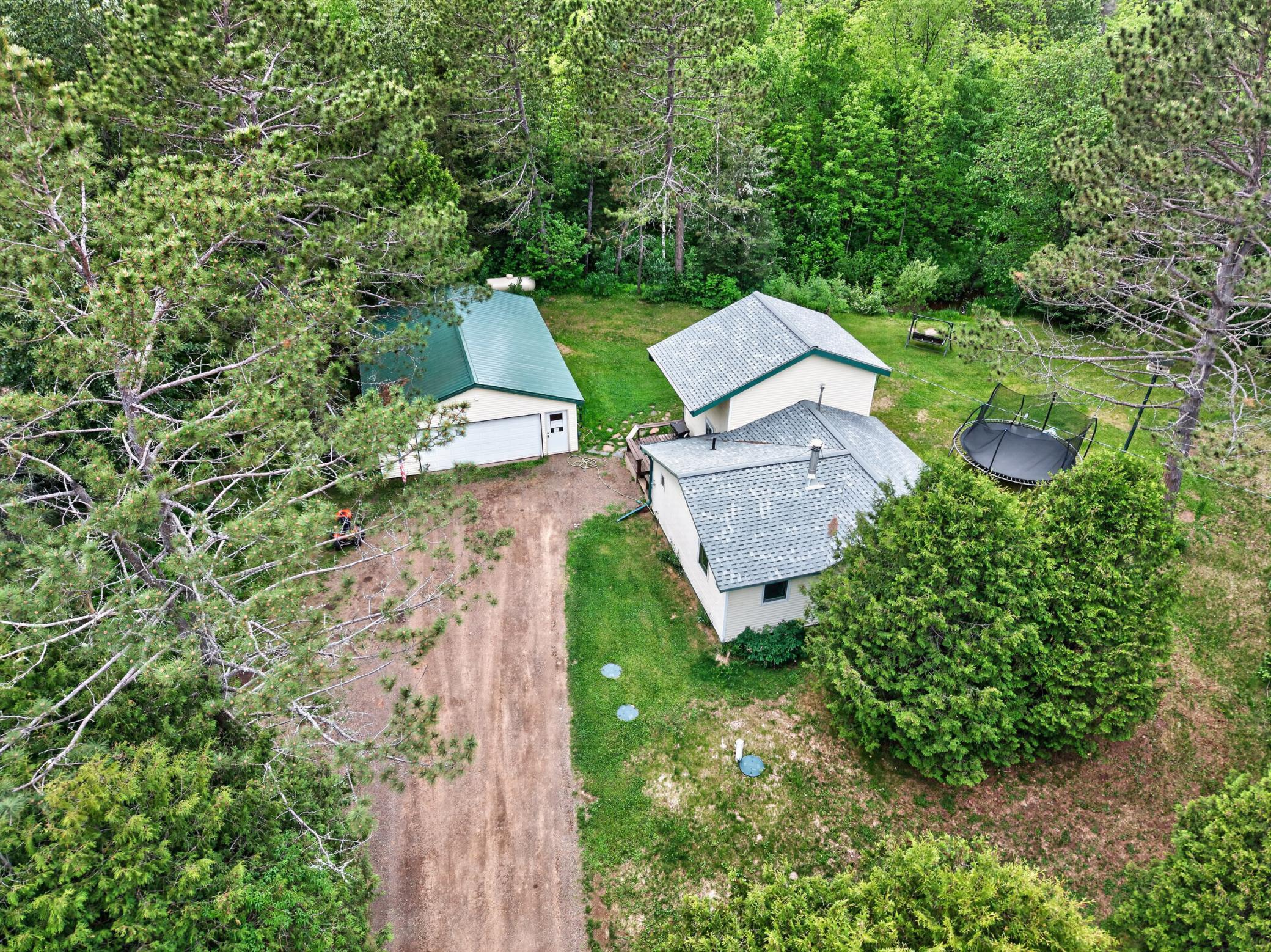 6745 Riverside Drive — photo