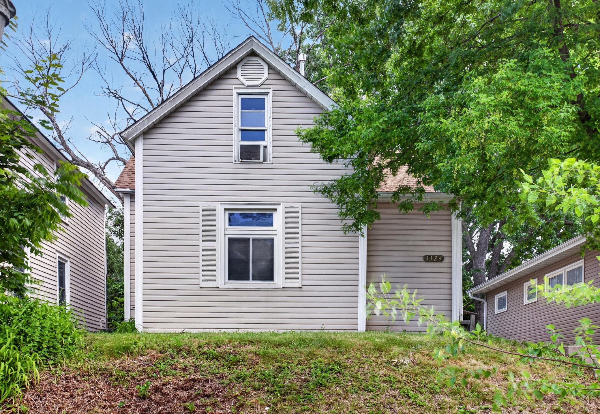 1124 Norton Street — photo