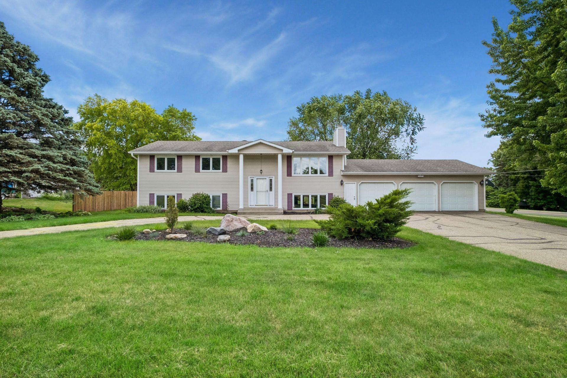 1790 Crestridge Lane — photo