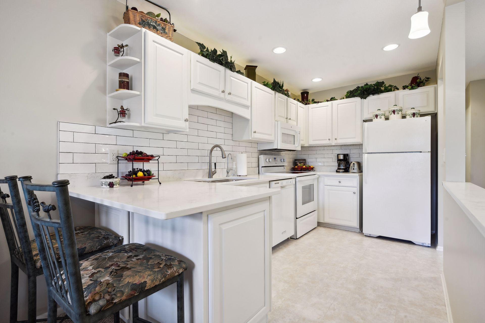 7561 Zinnia Way — photo
