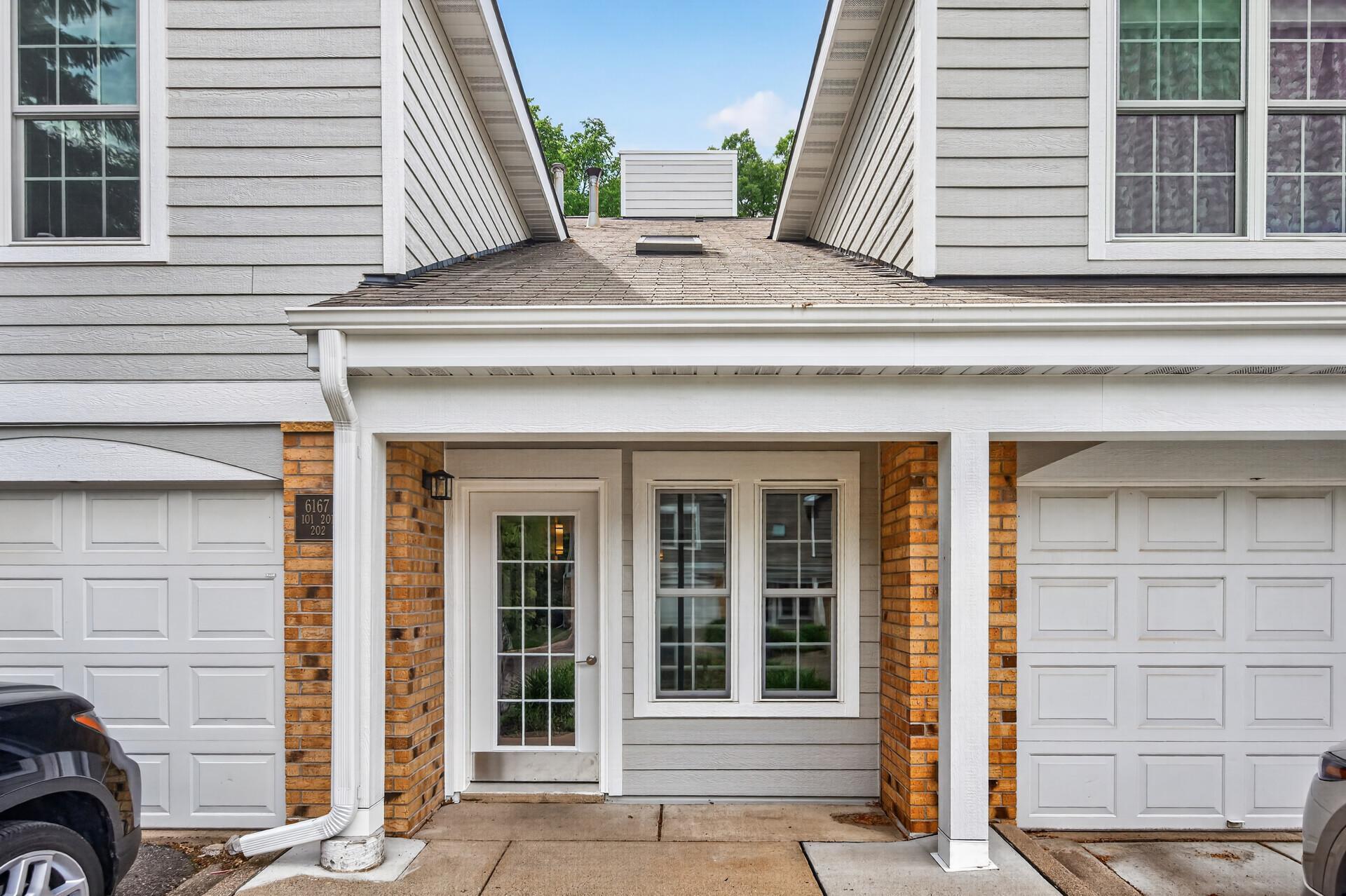 6167 Chasewood Parkway 202 — photo