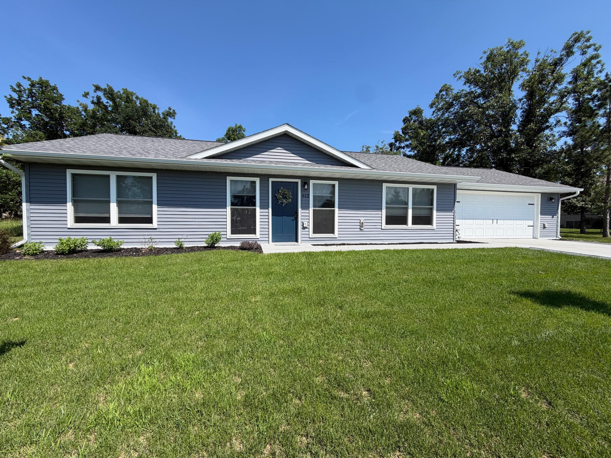 612 Irving Beach Drive SW — photo