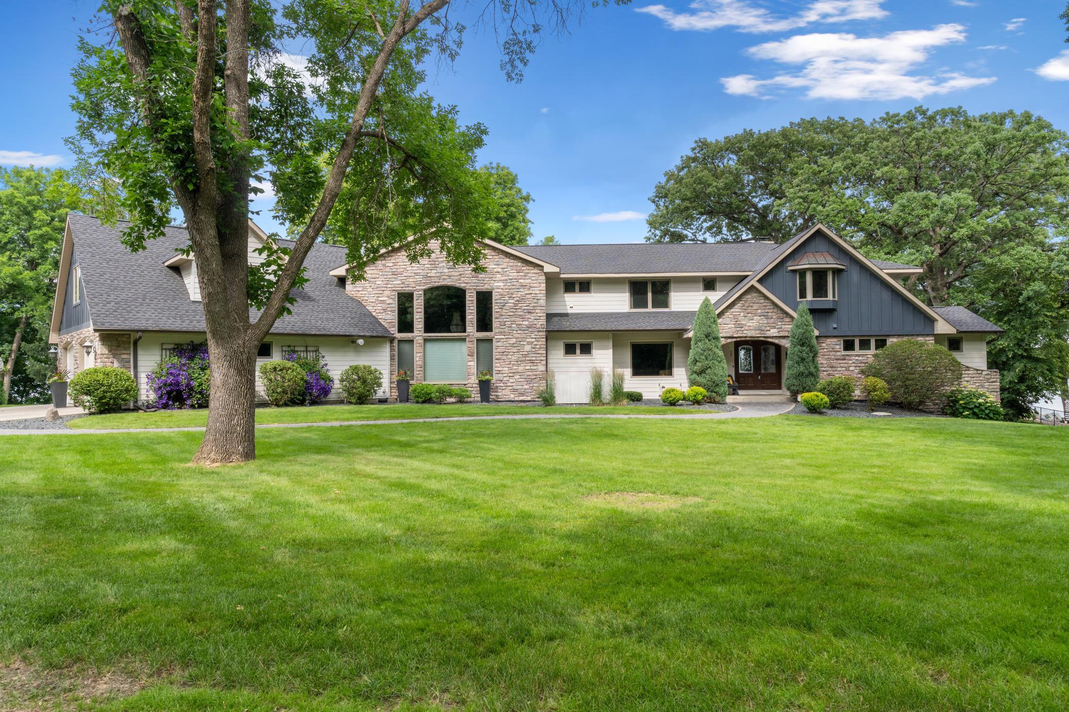 25701 Willow Lane — photo