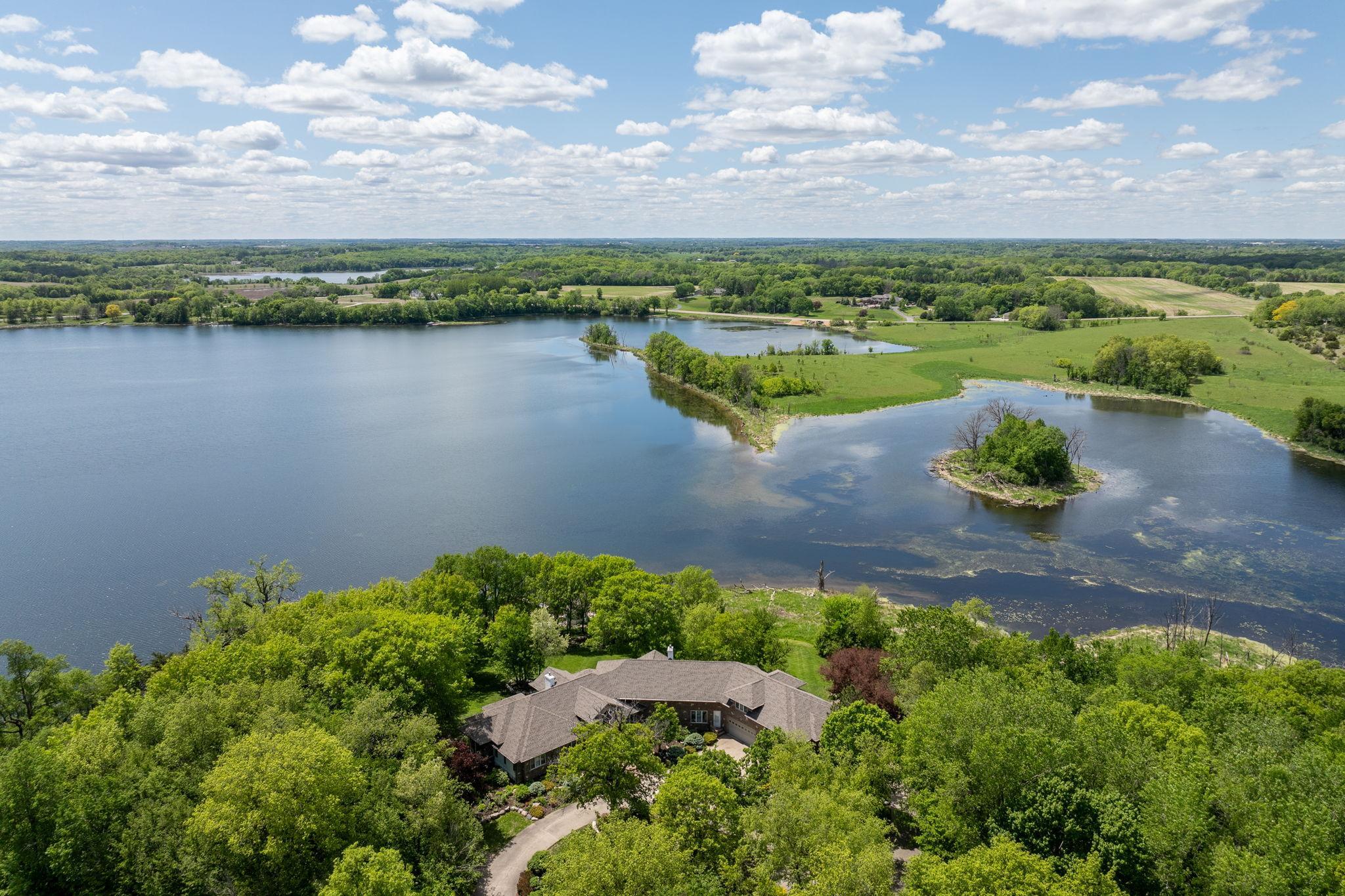5441 Raven Point Road — photo