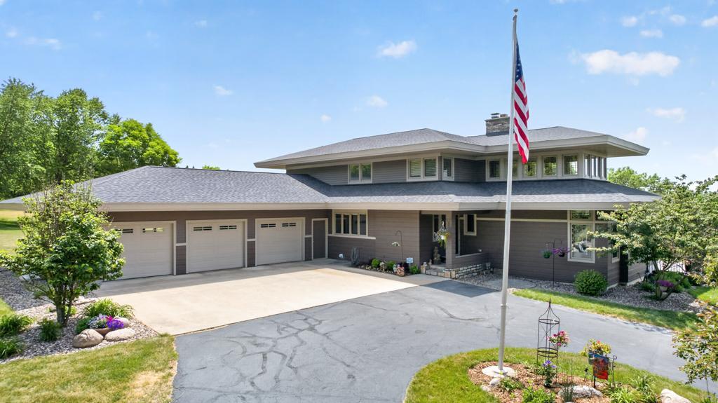 5185 Meadow Crossing Road SW — photo