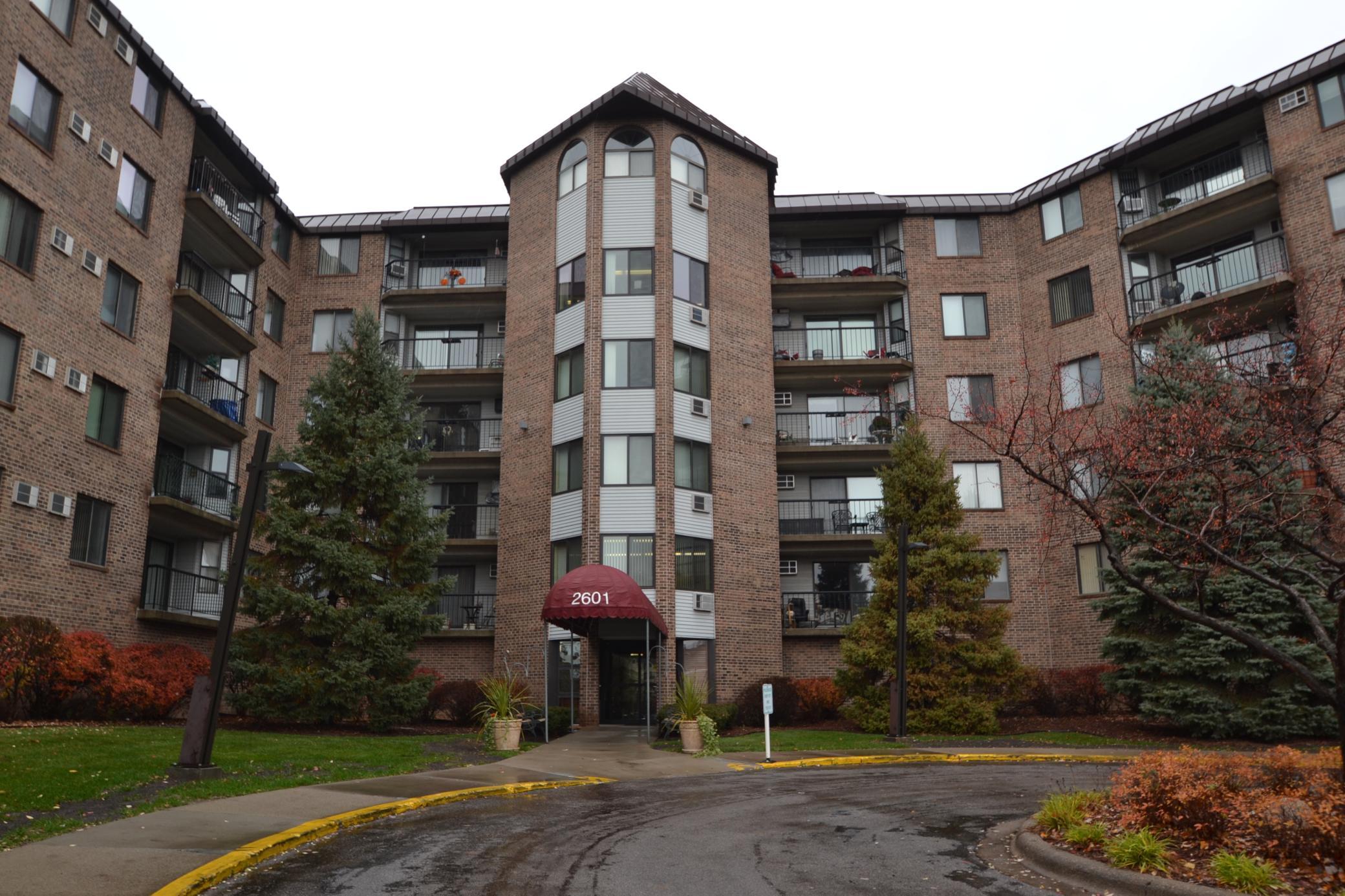 2601 Kenzie Terrace 429 — photo