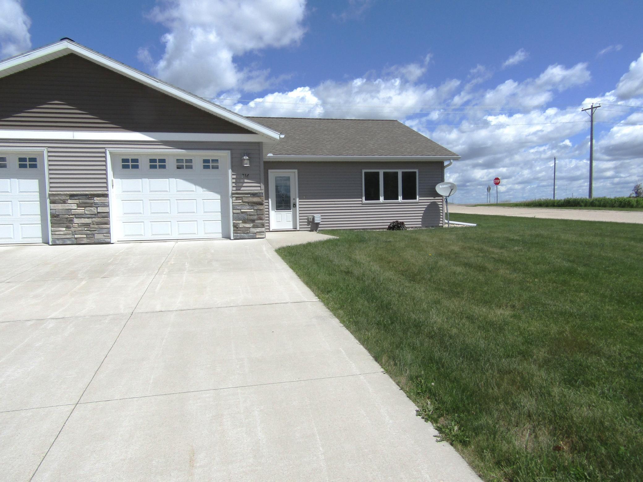 216 Mooney Circle — photo