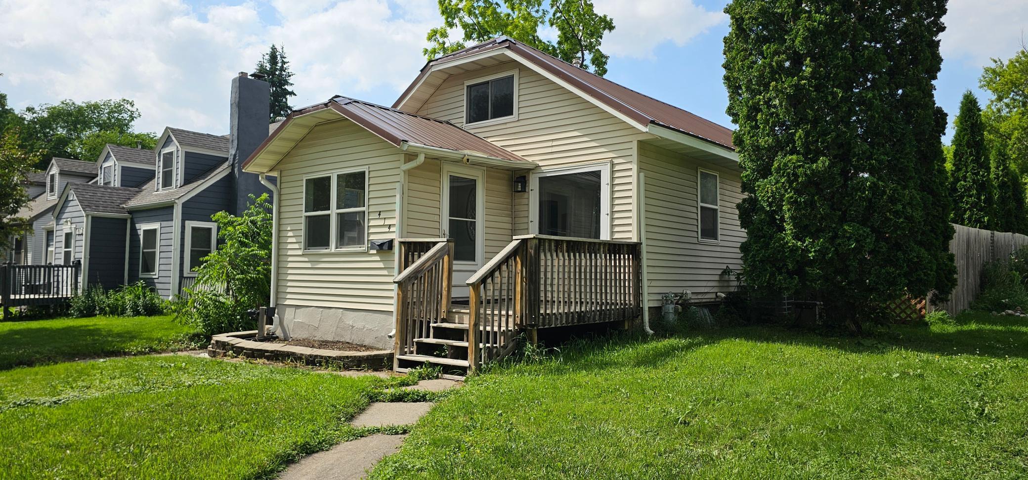 414 W Maple Avenue — photo