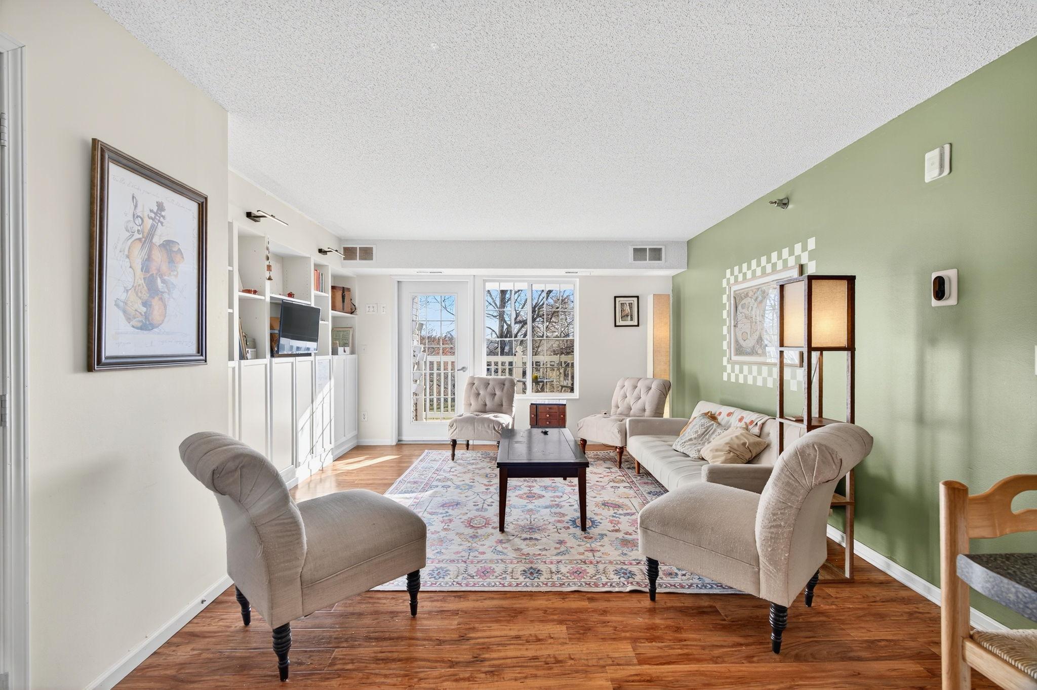 1976 29th Place NW 201 — photo
