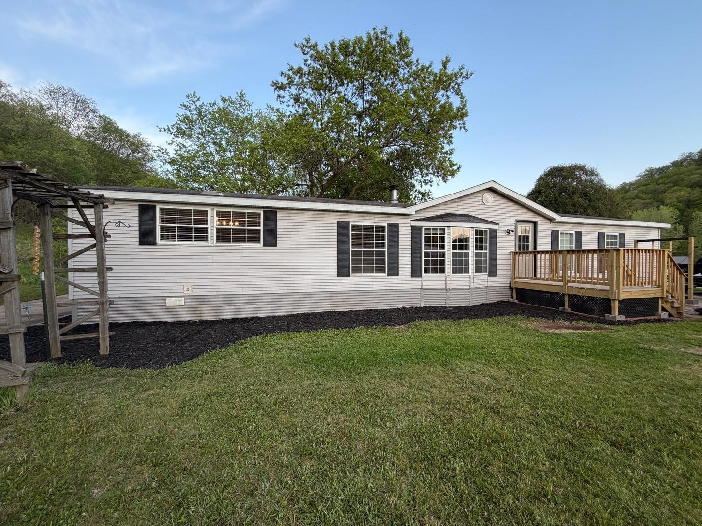 13C Hickory Lane — photo