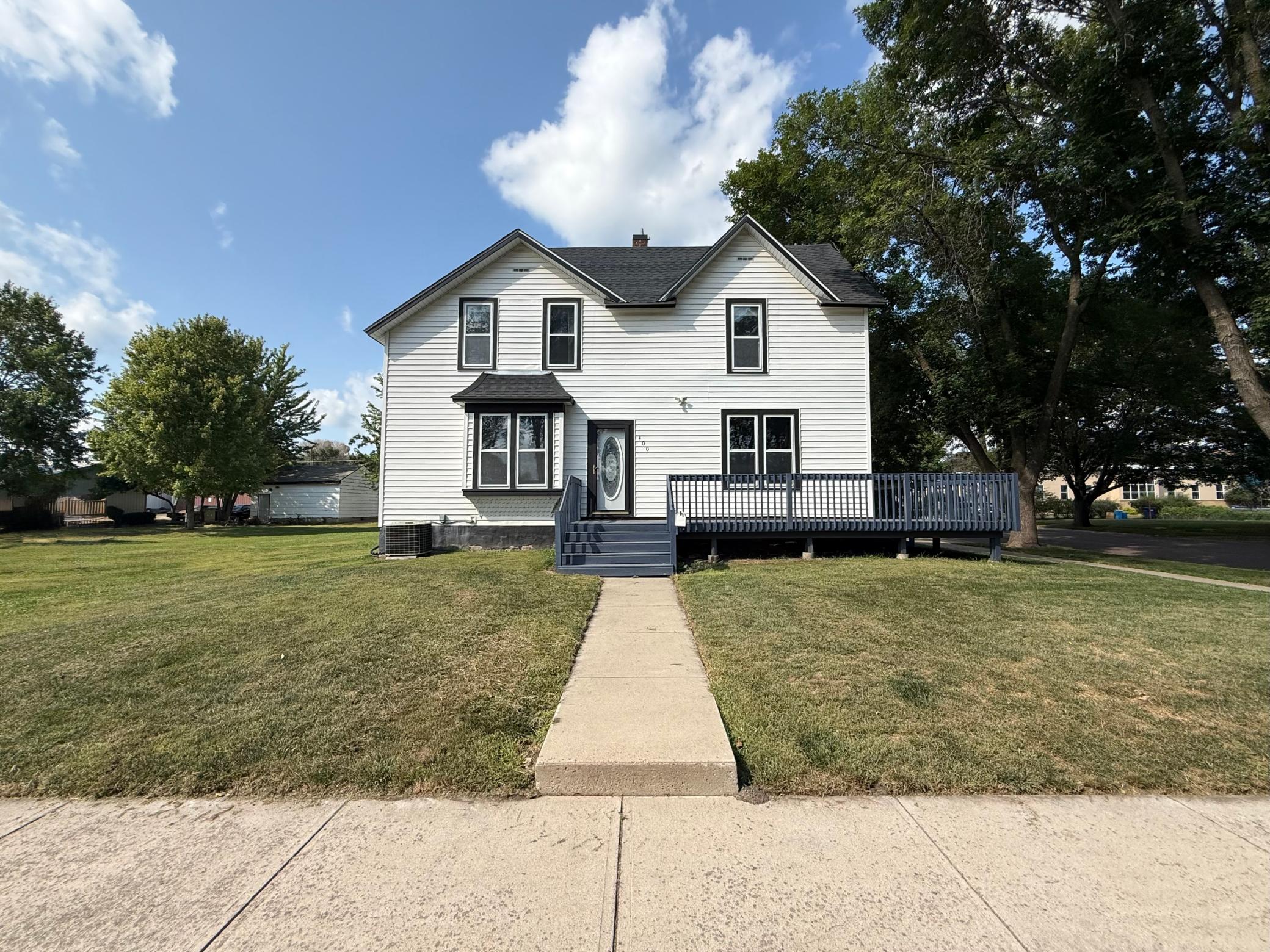 400 Walnut Street SW — photo