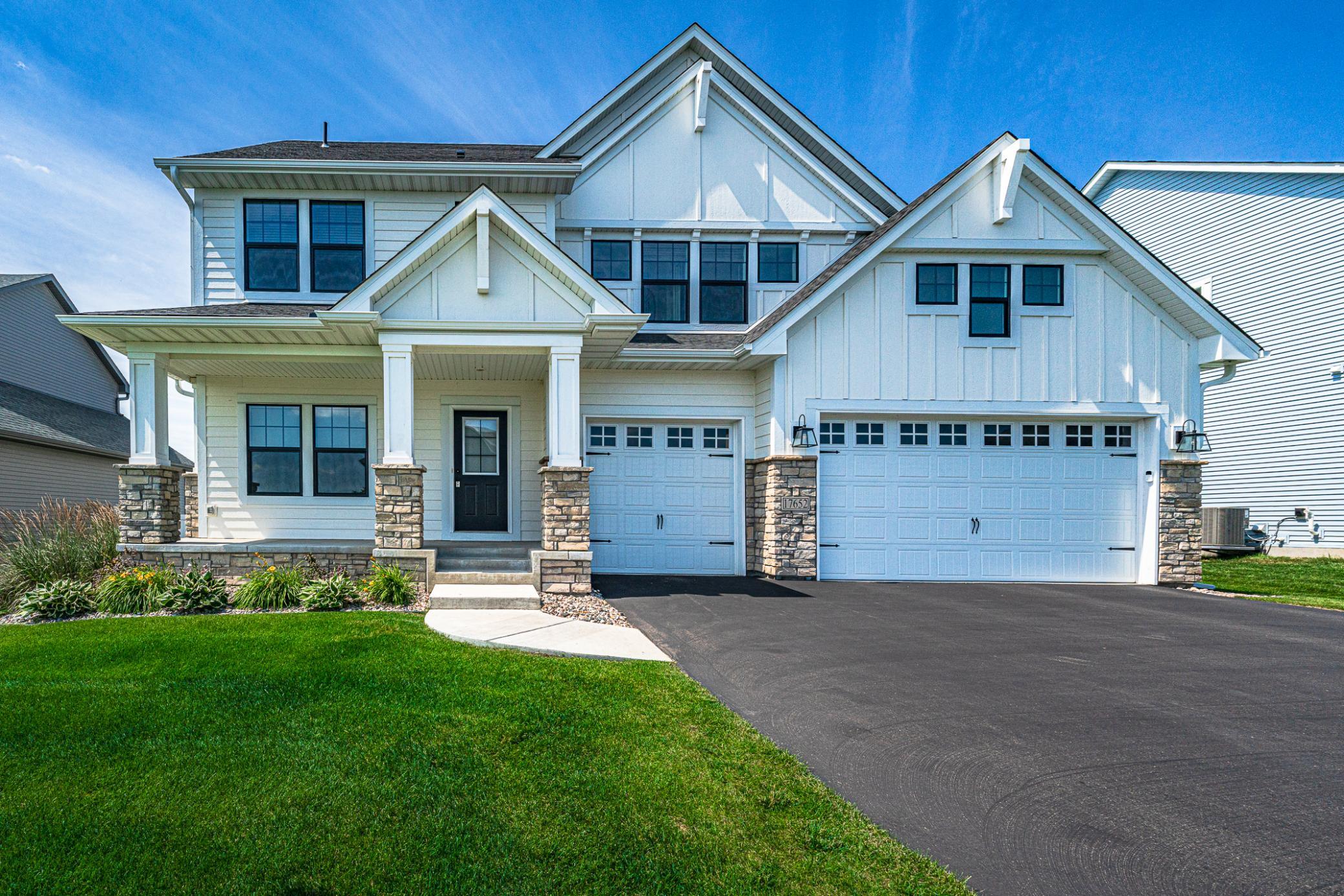 17652 Jett Circle SE — photo
