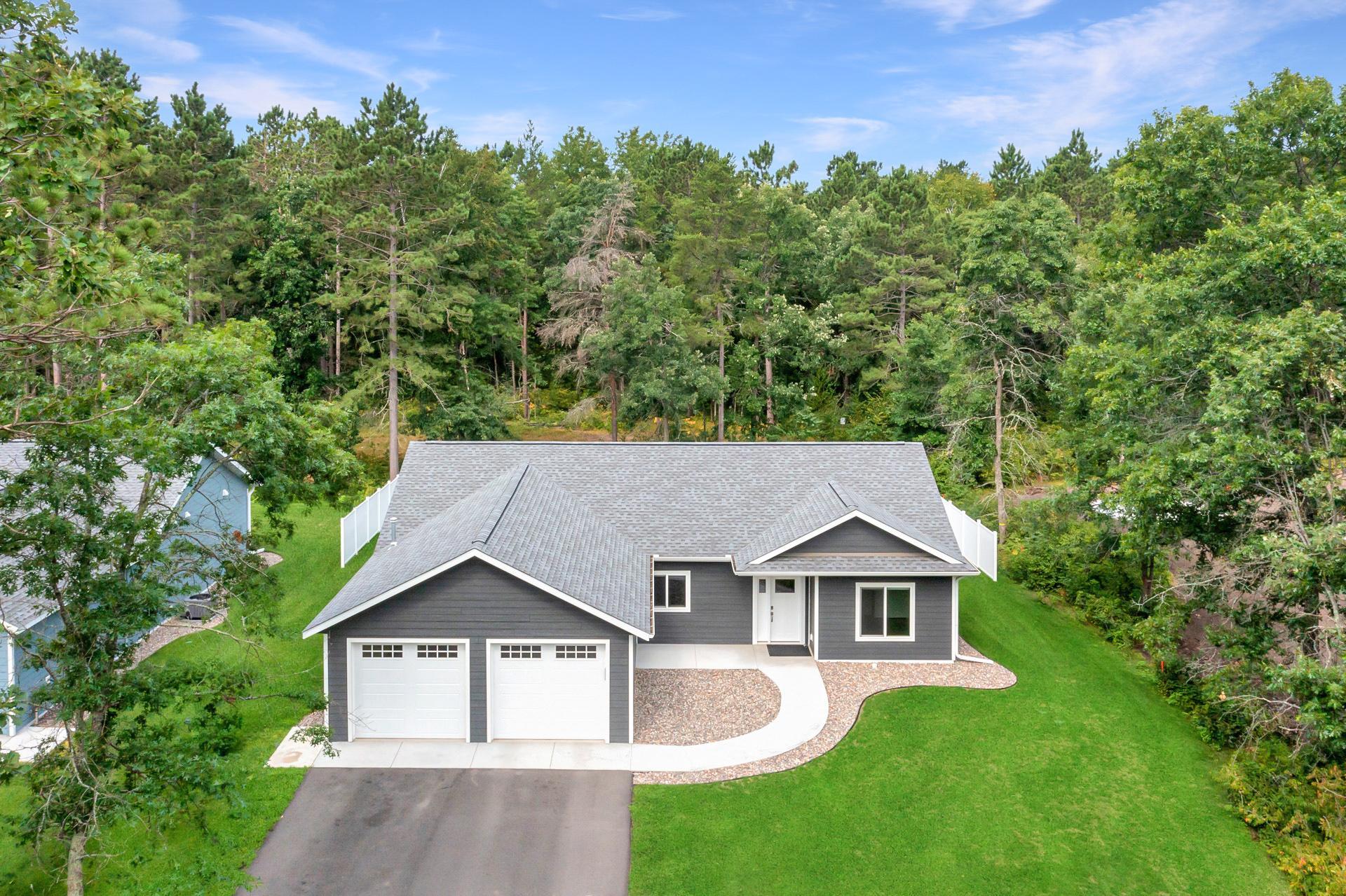 11613 Forestview Drive — photo