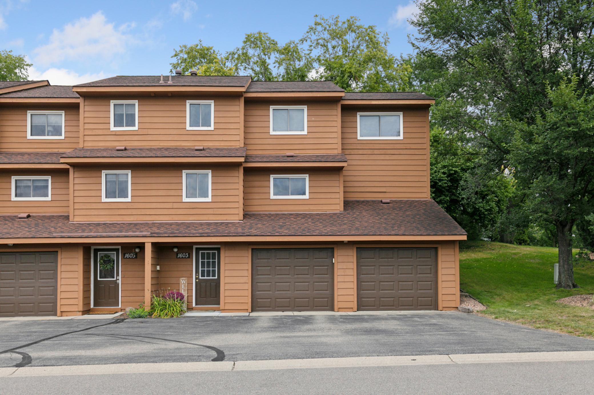 1603 Raindrop Drive — photo