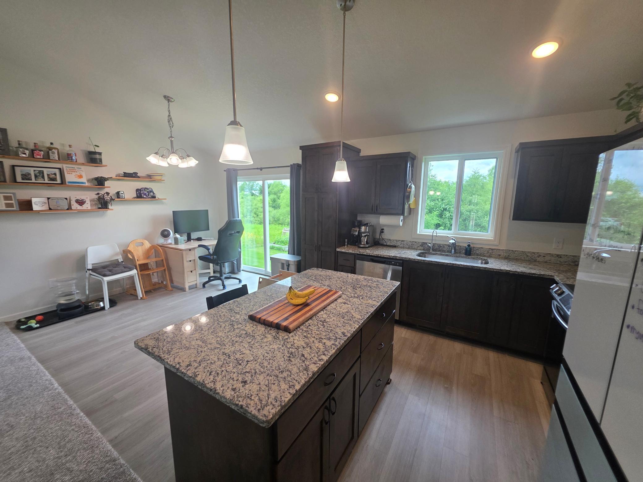 947 Breckenridge Lane — photo
