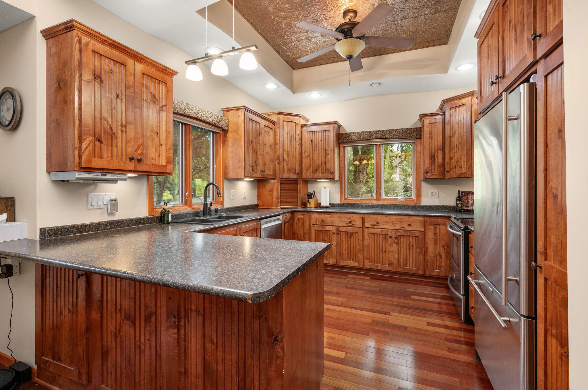 17774 Weaver Lake Drive — photo