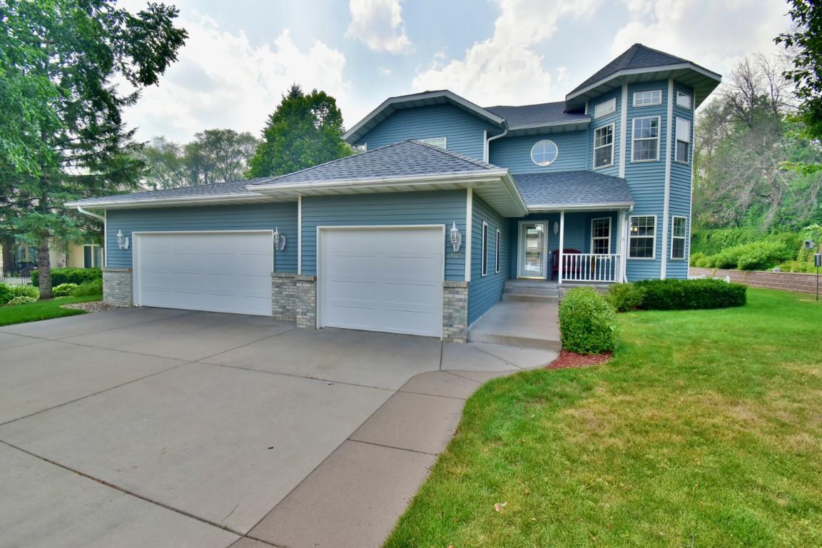 3119 Club View Court — photo