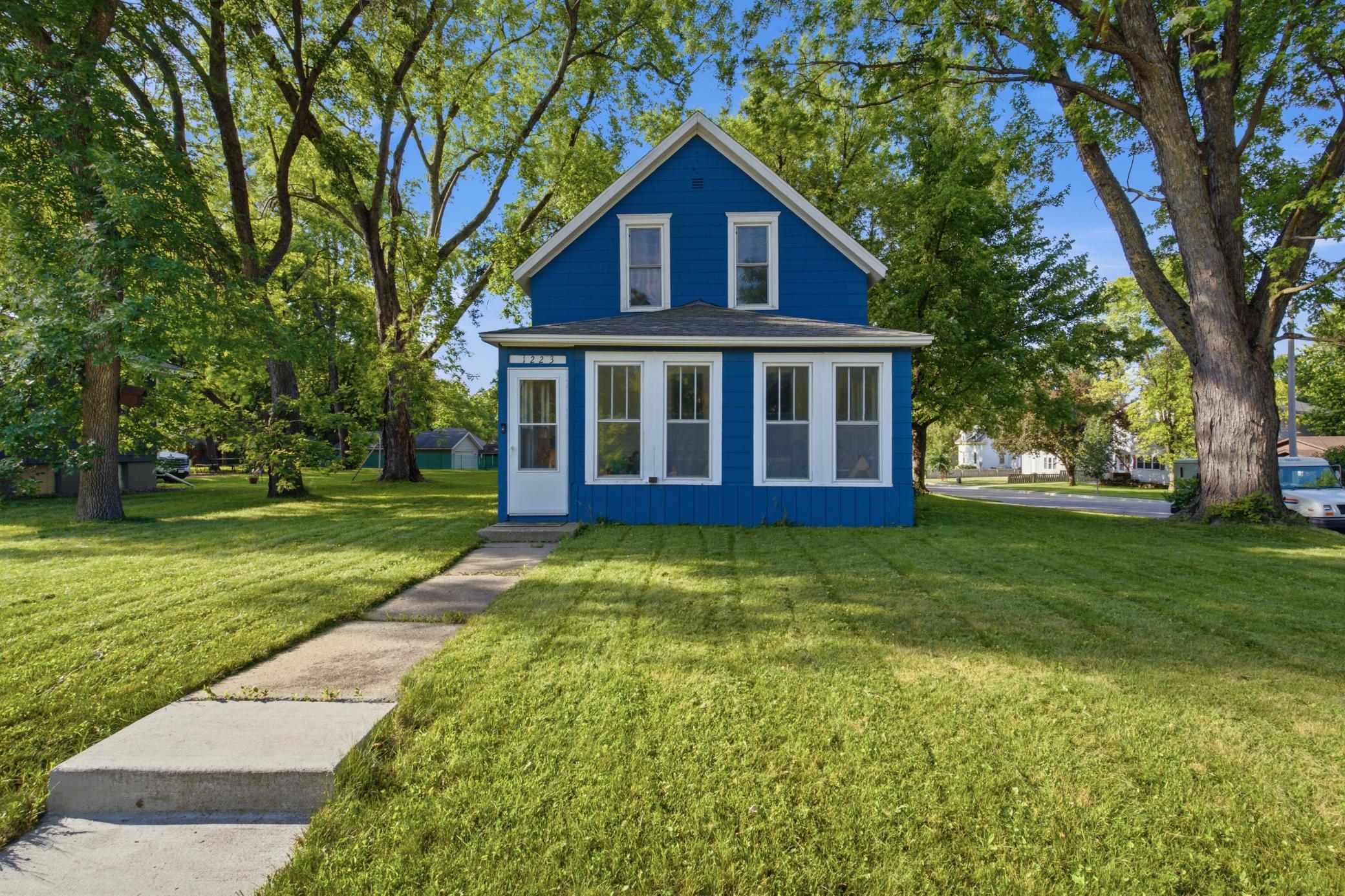 1223 Litchfield Avenue SW — photo