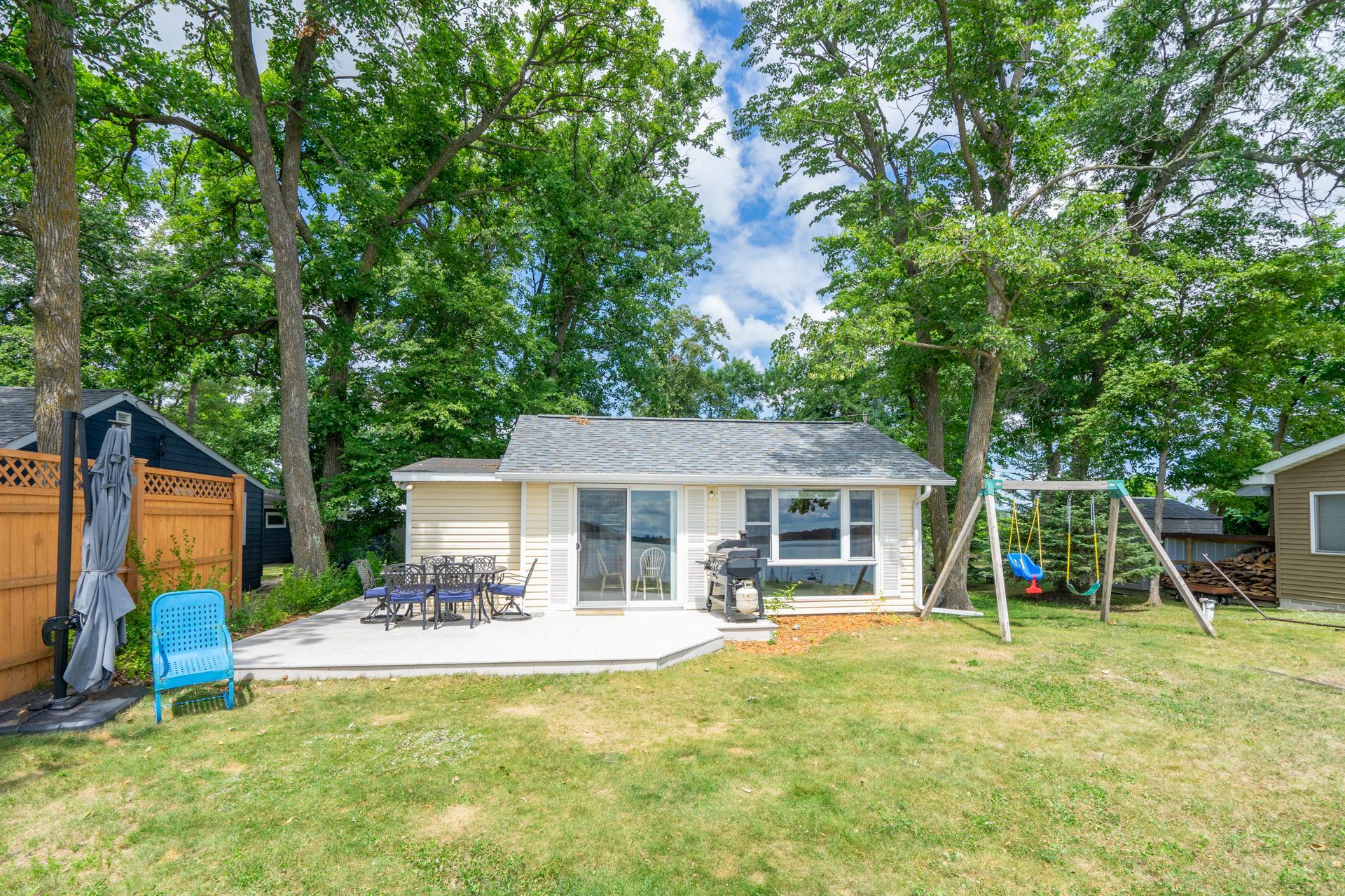 22957 N Platte Lake Road — photo