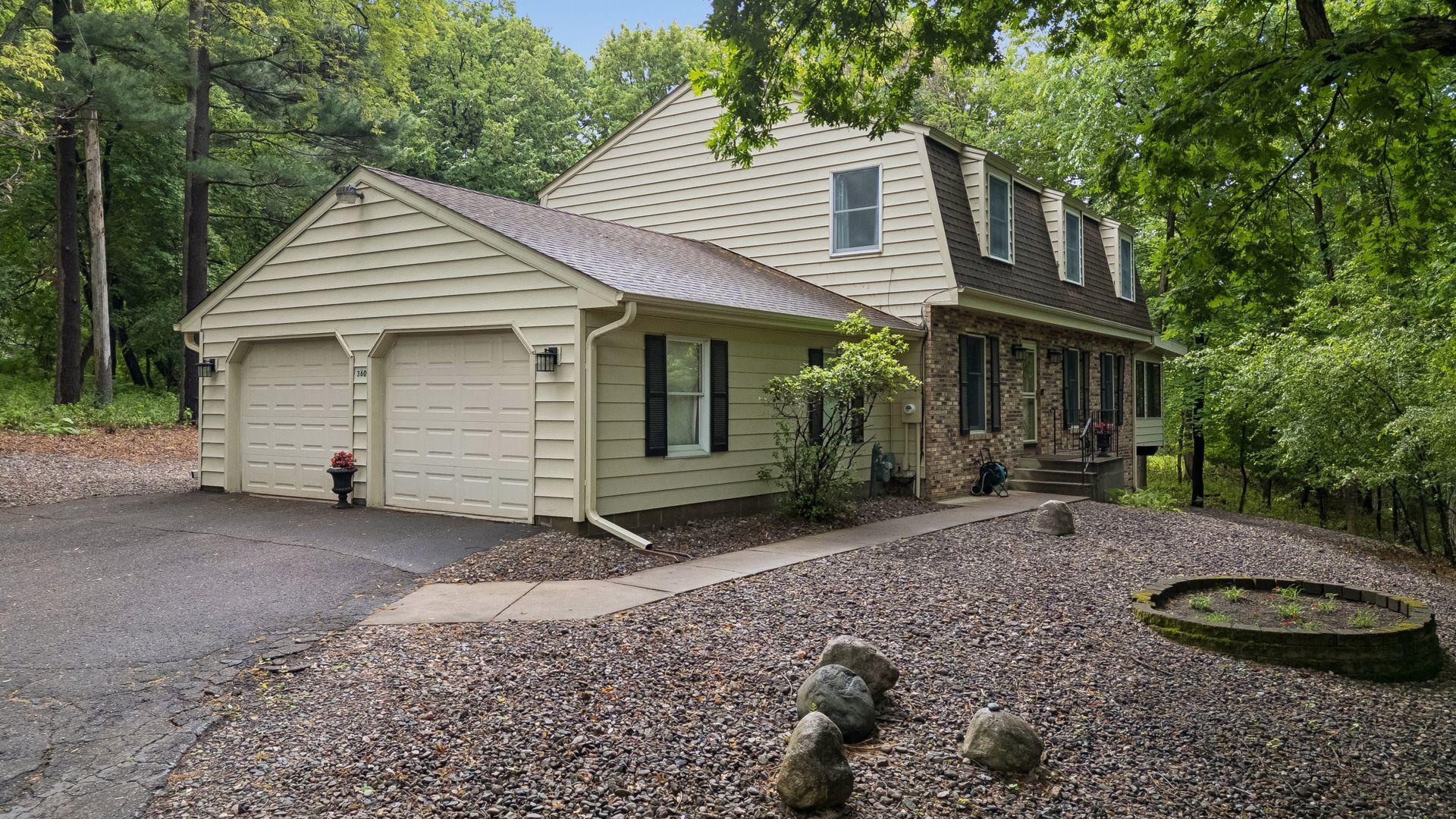 360 Quail Road — photo