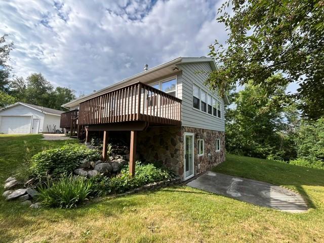 5758 Puncher Point Road — photo
