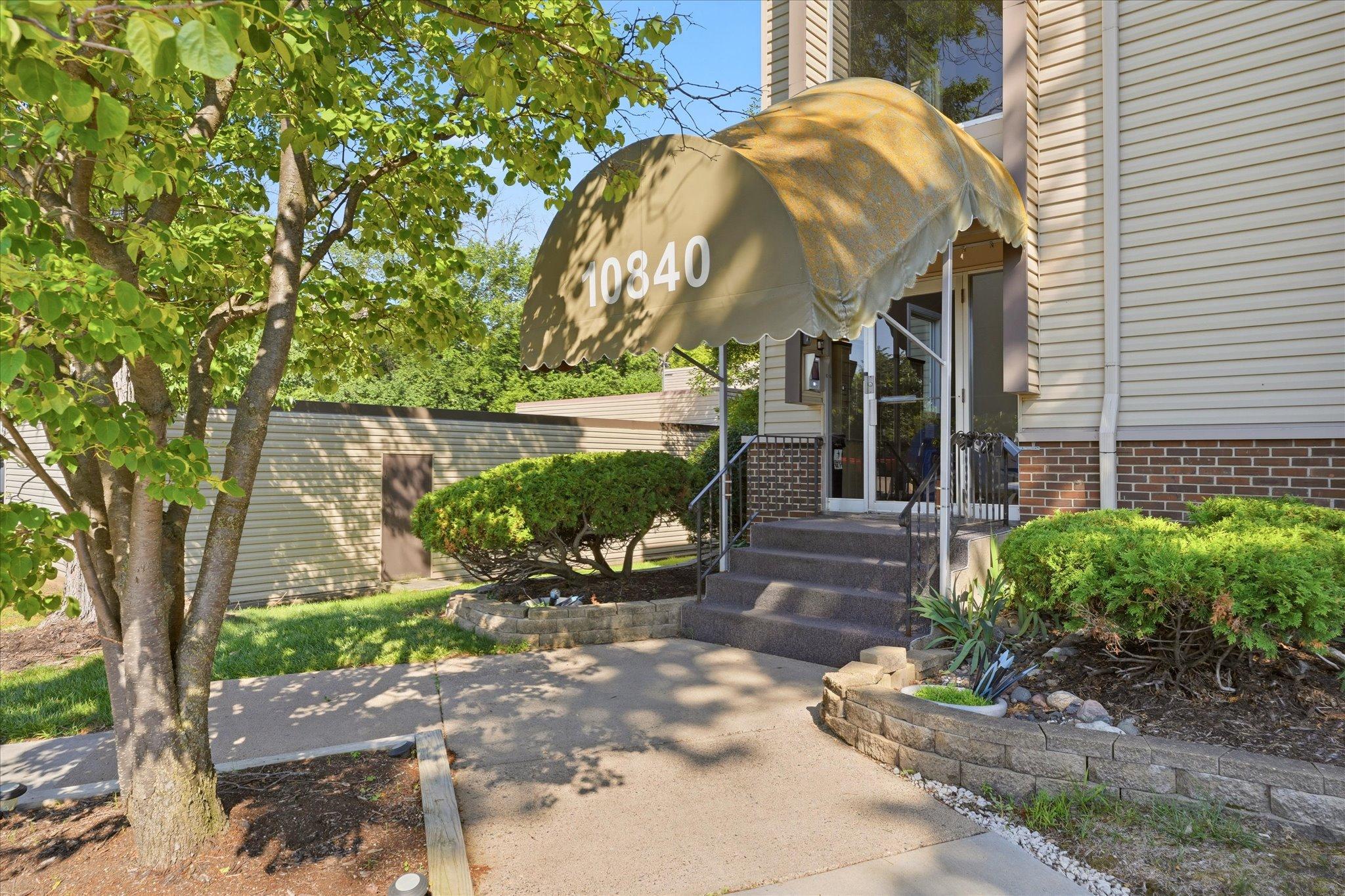 10840 Rockford Road 309 — photo