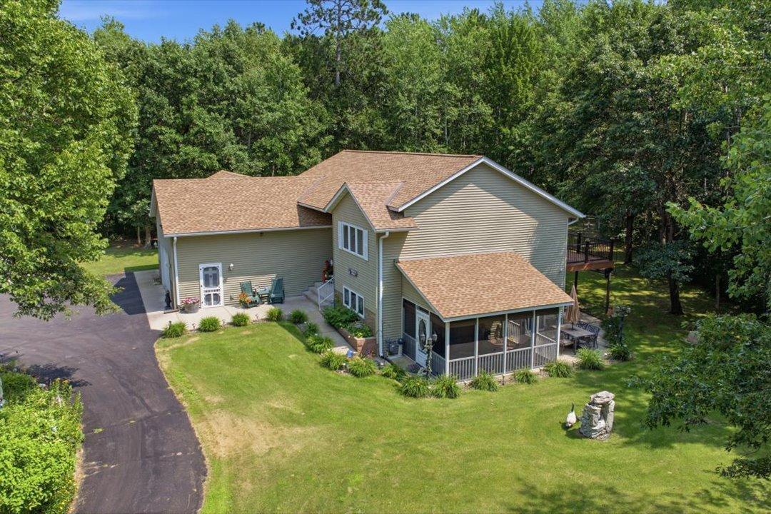 10157 Pin Oak Lane — photo