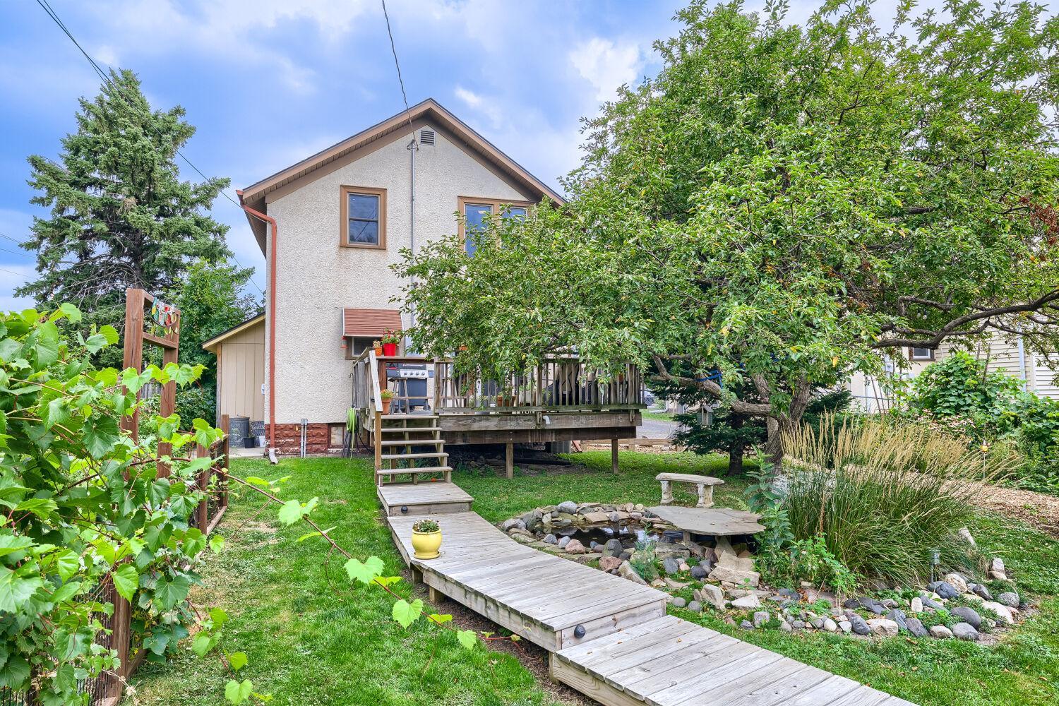 1735 Malvern Street — photo