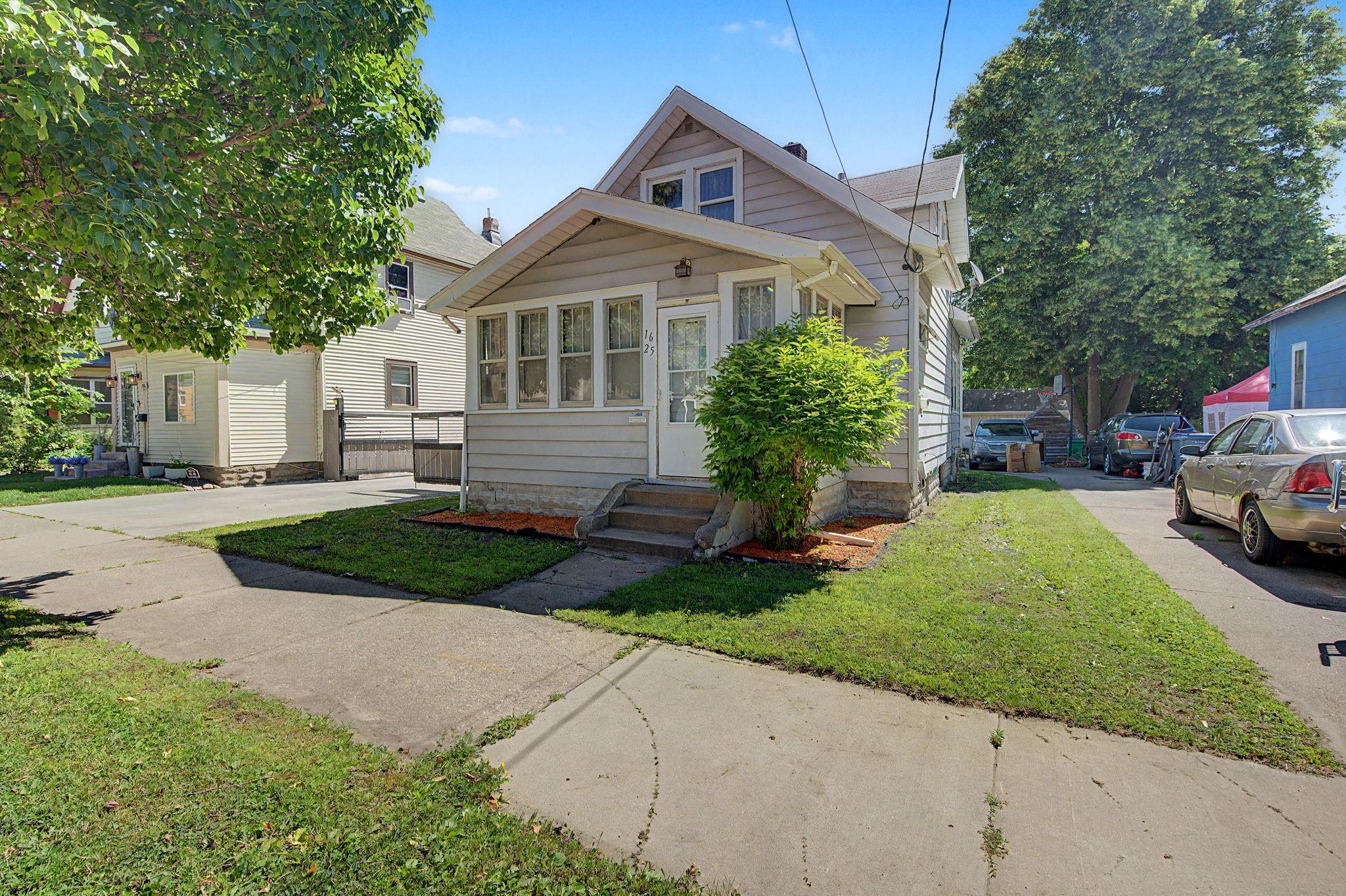 1625 Polk Street NE — photo