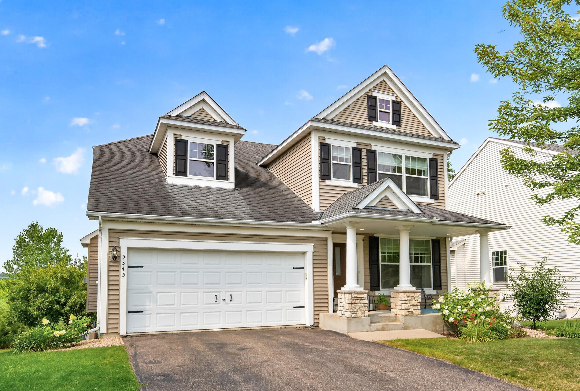 5345 Empire Lane N — photo