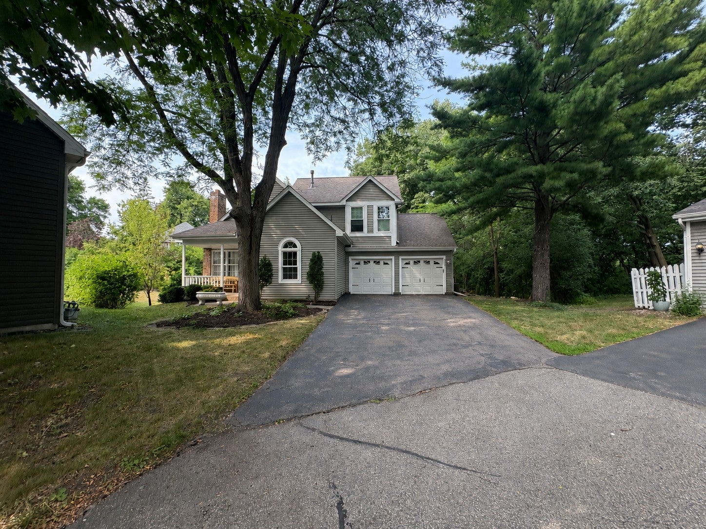 8935 Pine Bluff Court — photo