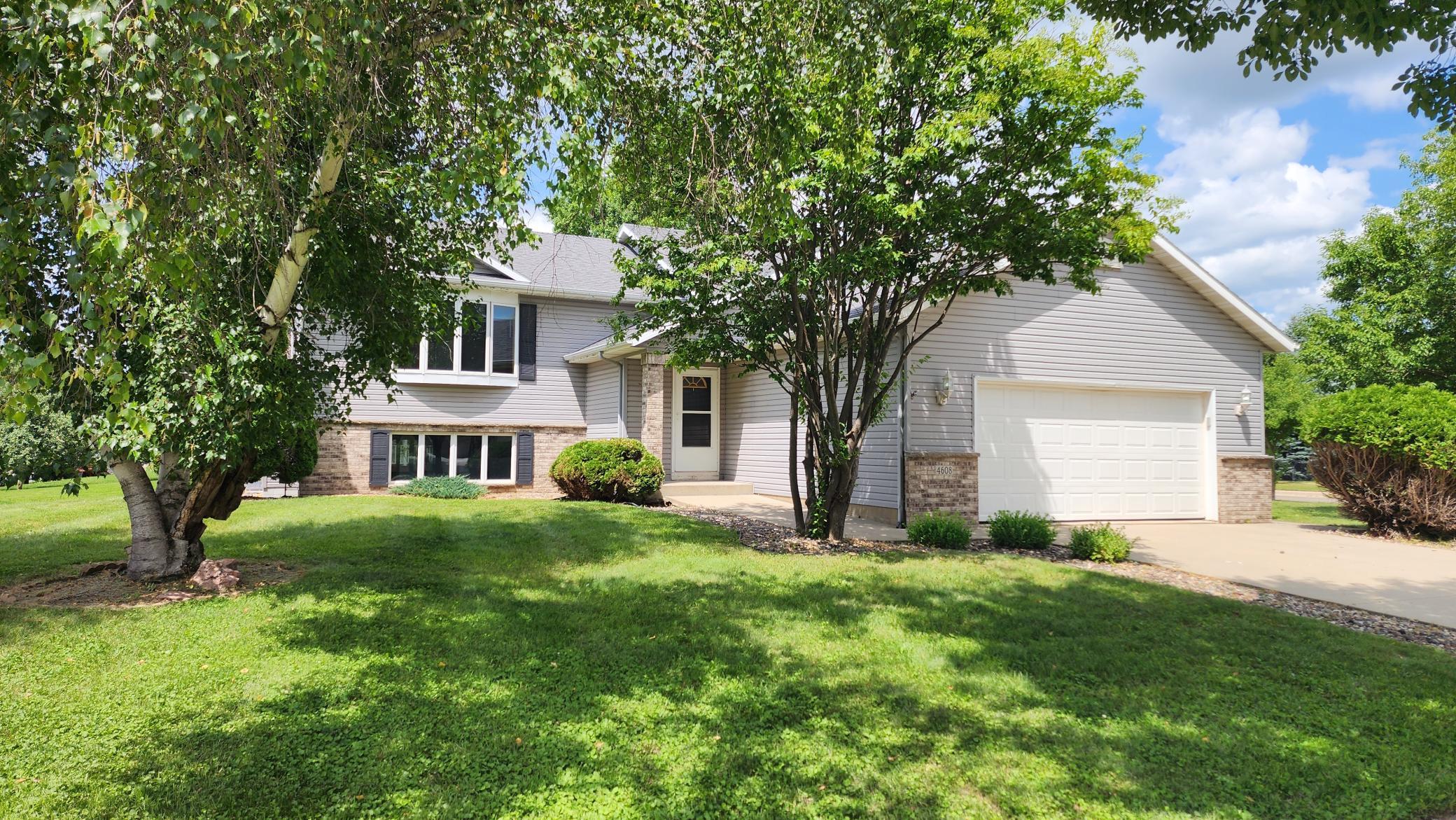 4608 Canterbury Court NW — photo